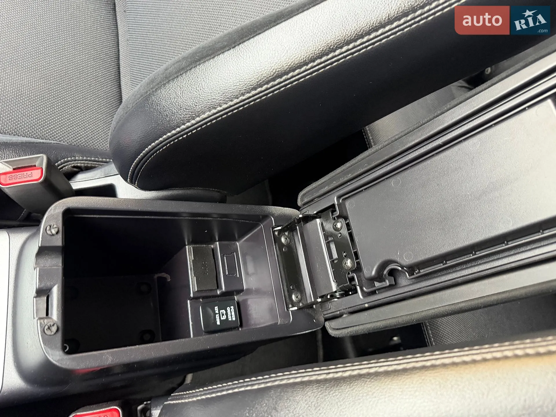 2011 Mitsubishi Outlander - мініатюра 74