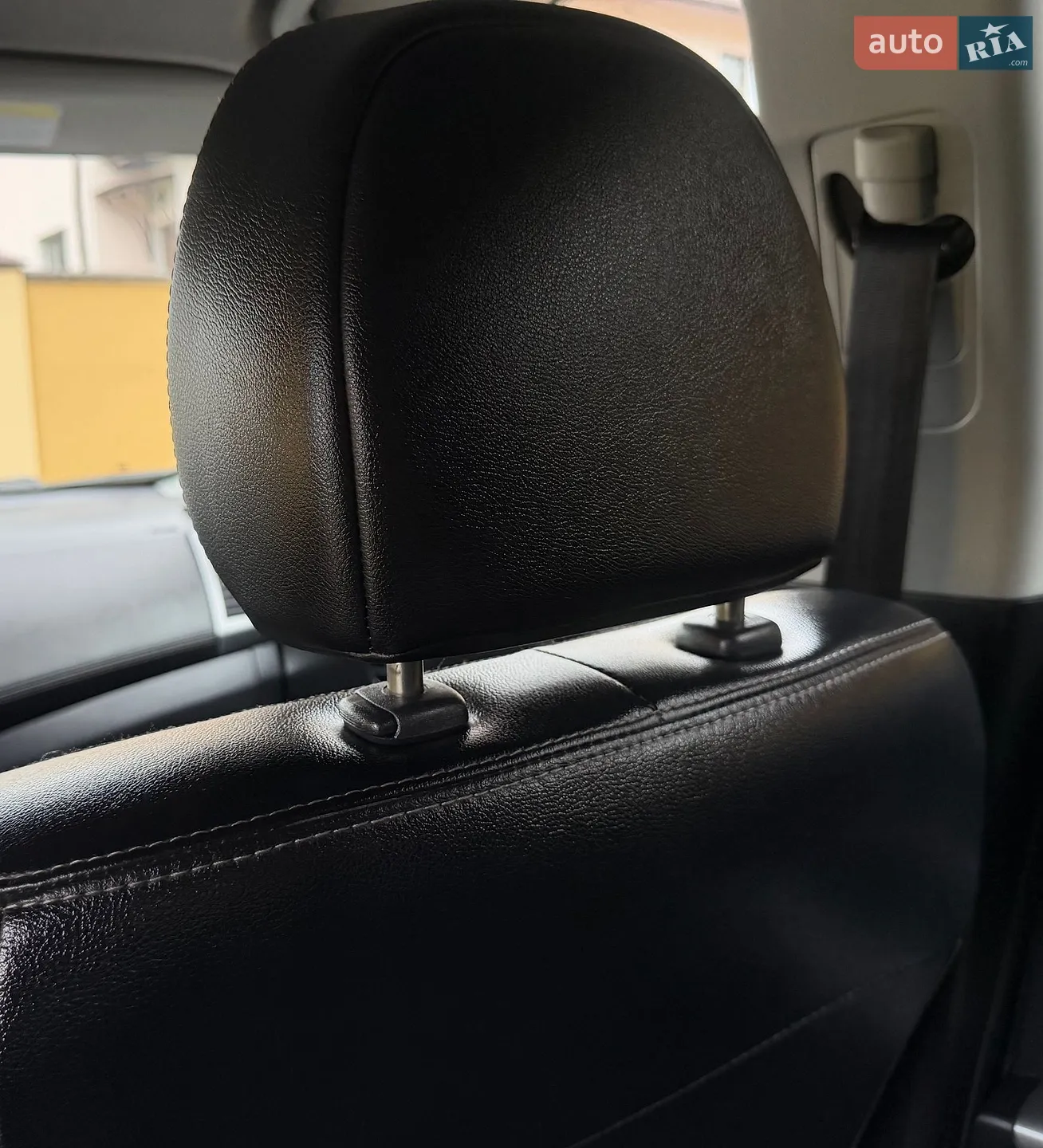 2011 Mitsubishi Outlander - мініатюра 76