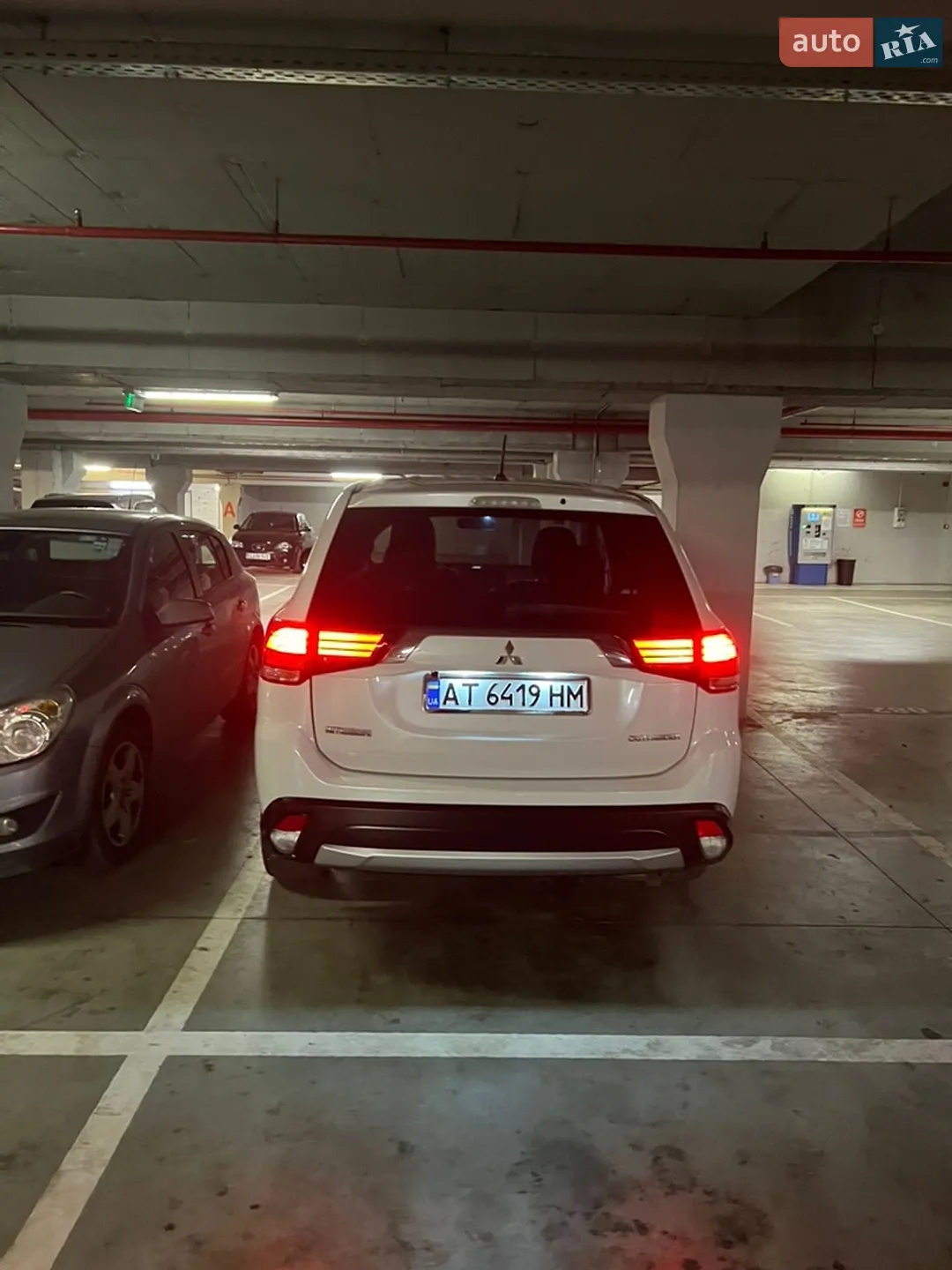 2016 Mitsubishi Outlander - мініатюра 14