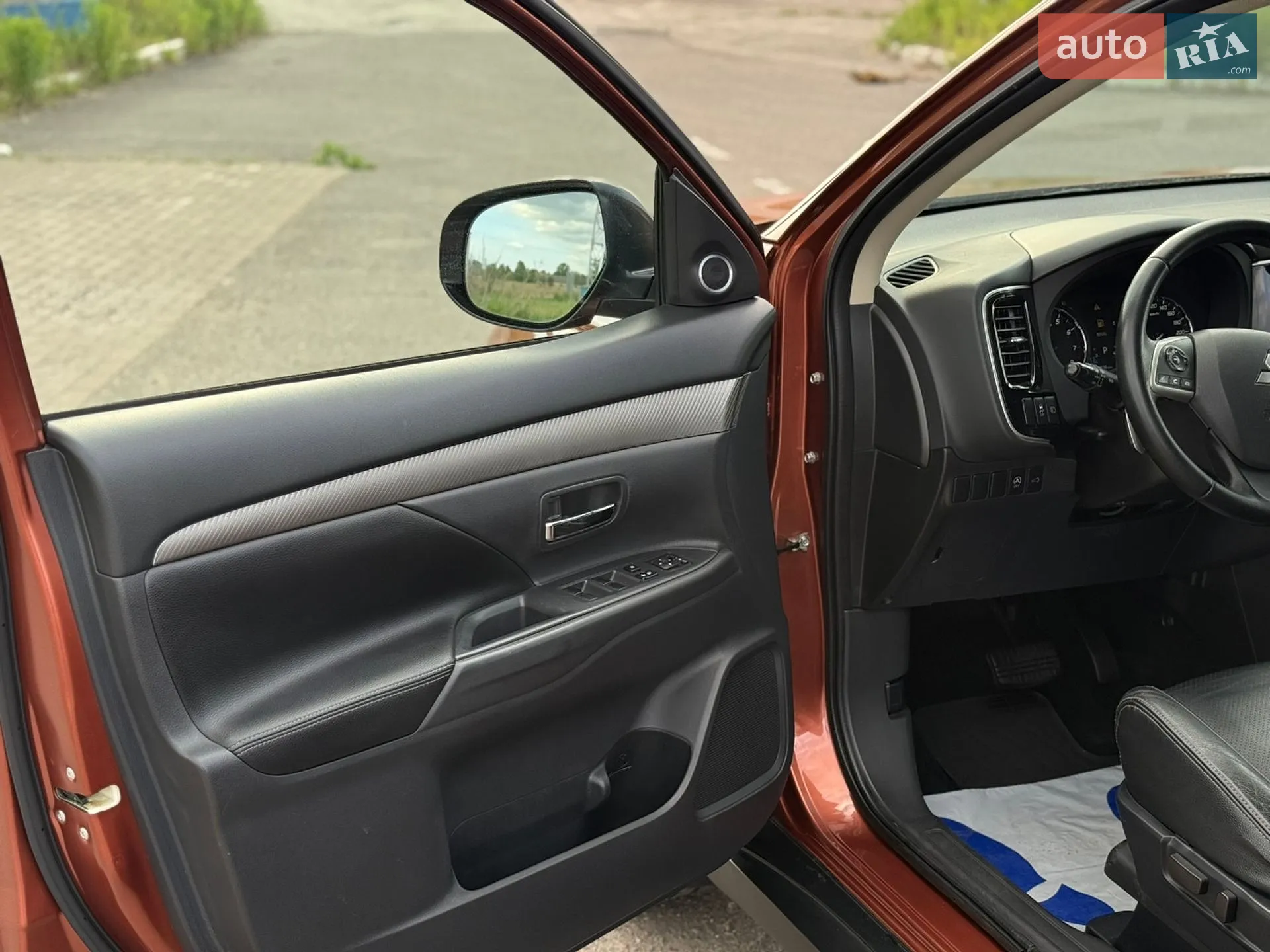 2012 Mitsubishi Outlander - мініатюра 30