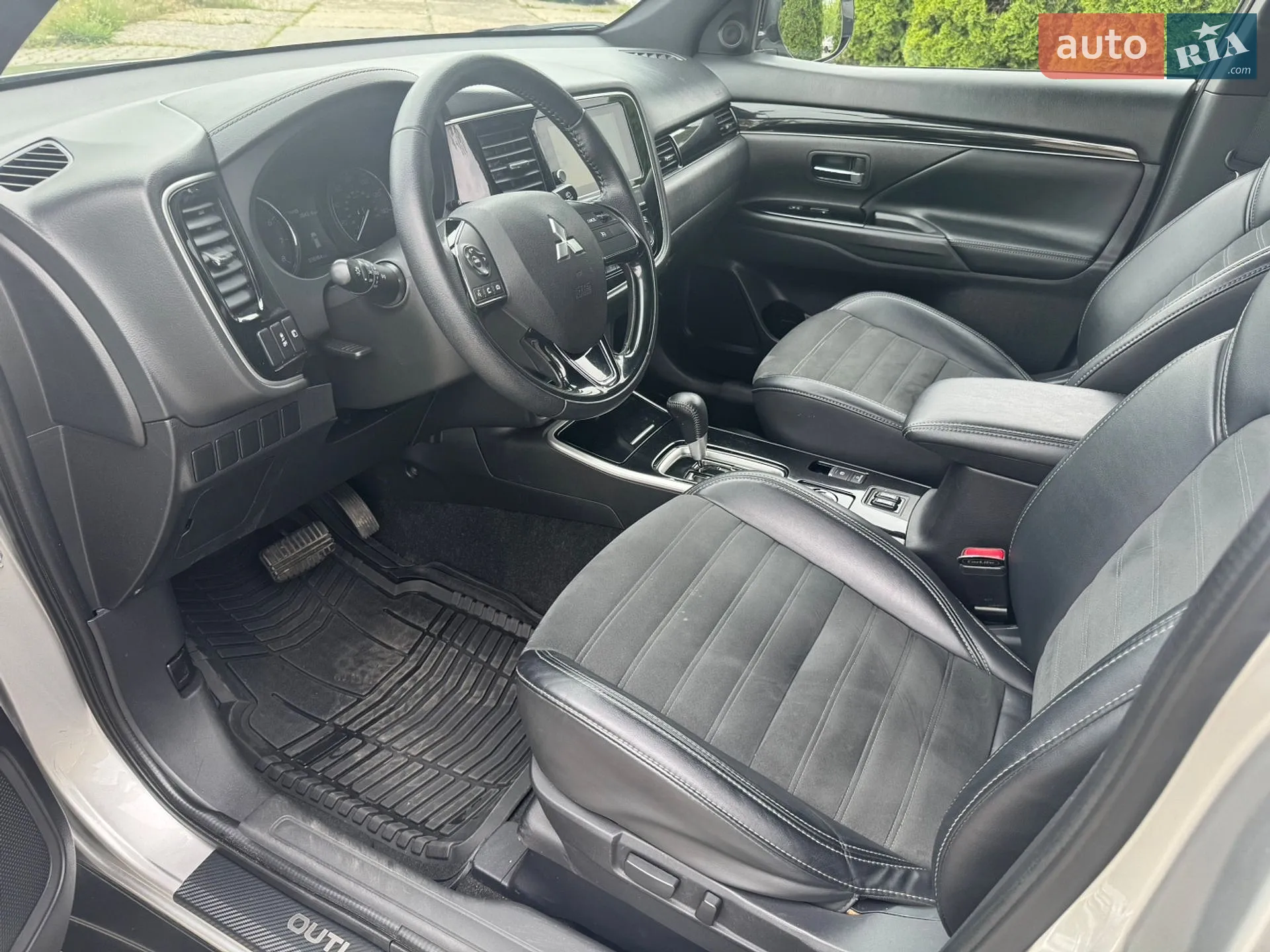 2018 Mitsubishi Outlander - мініатюра 8