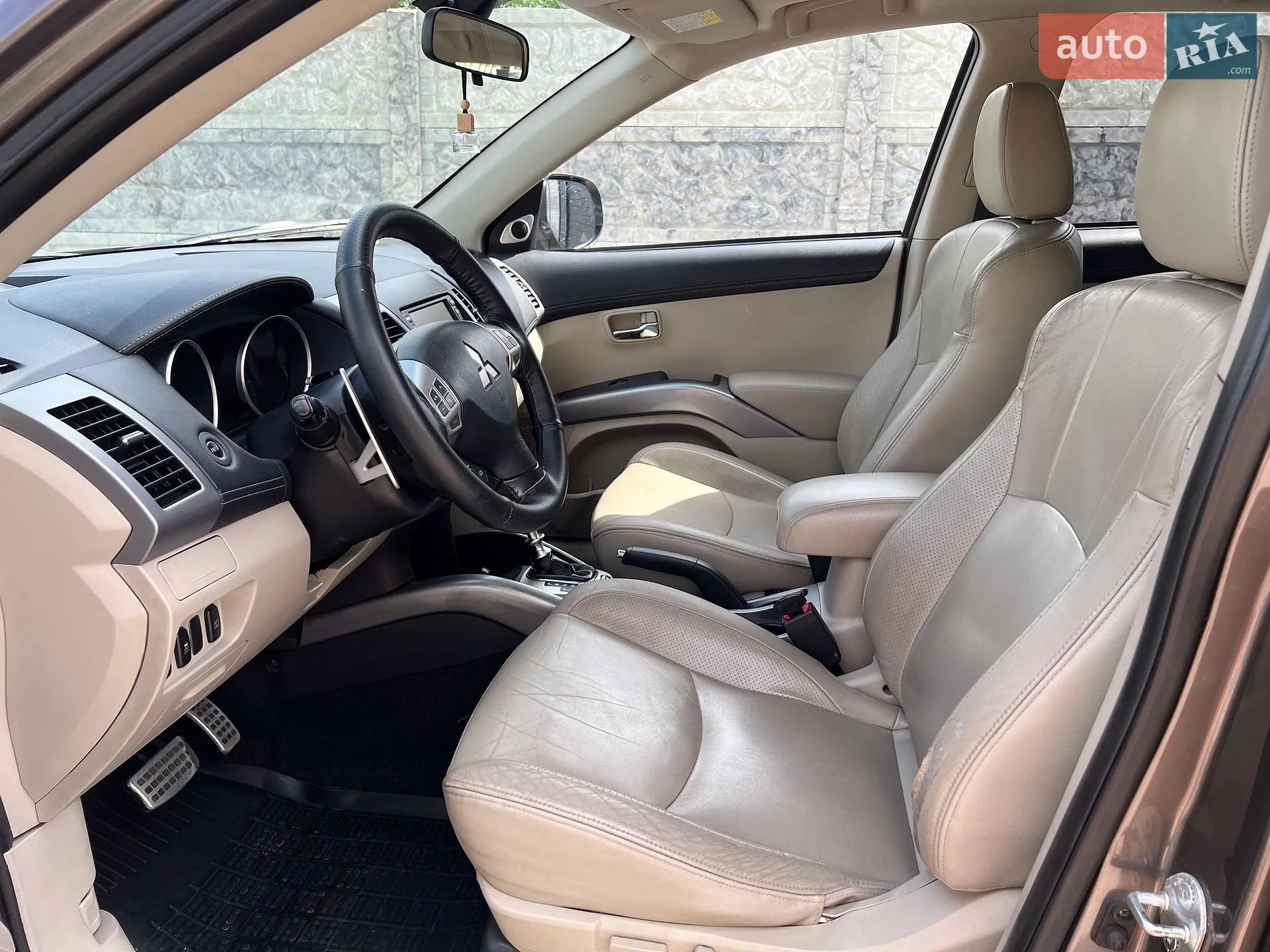 2011 Mitsubishi Outlander - мініатюра 4