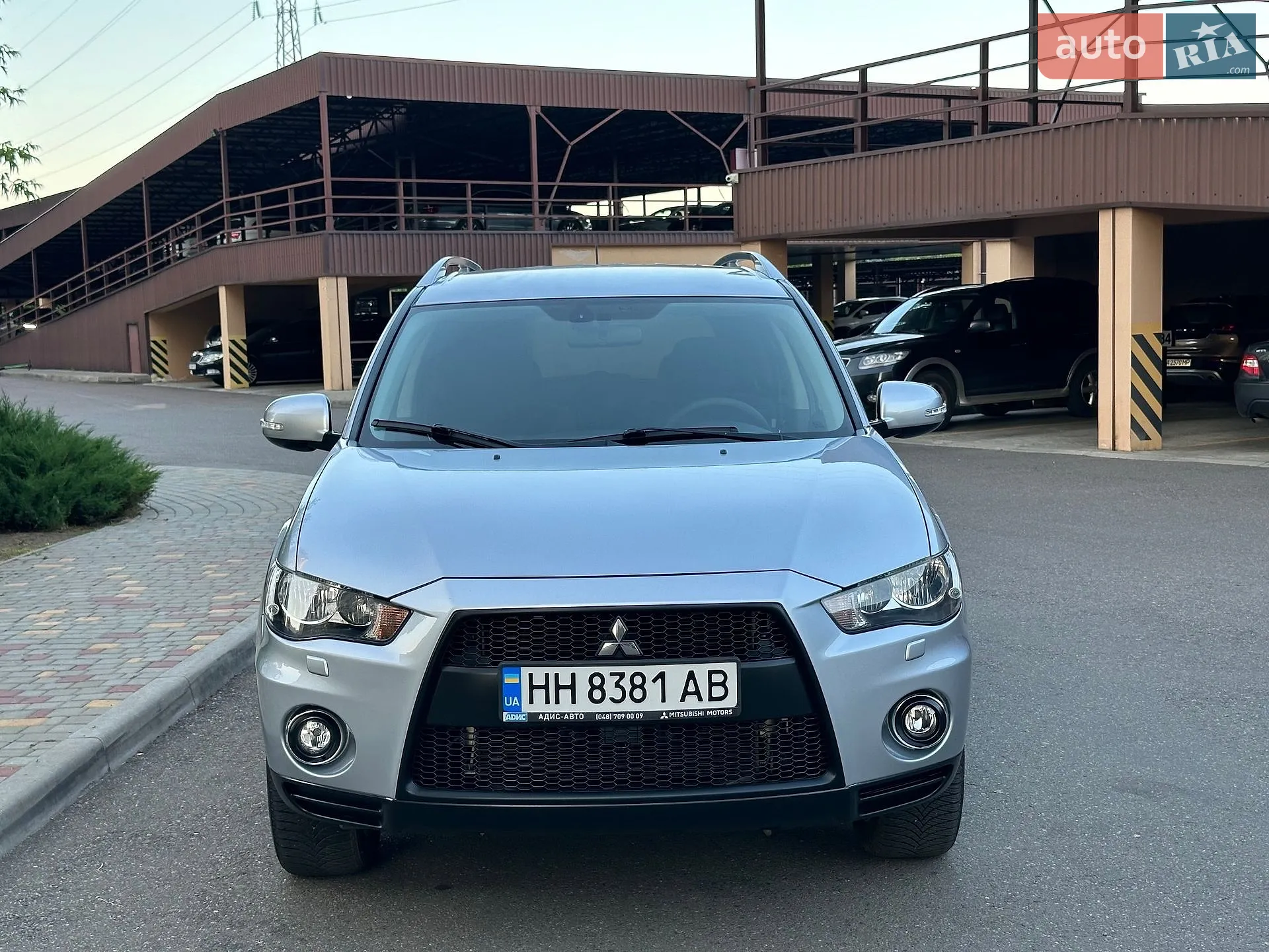 2010 Mitsubishi Outlander - мініатюра 19