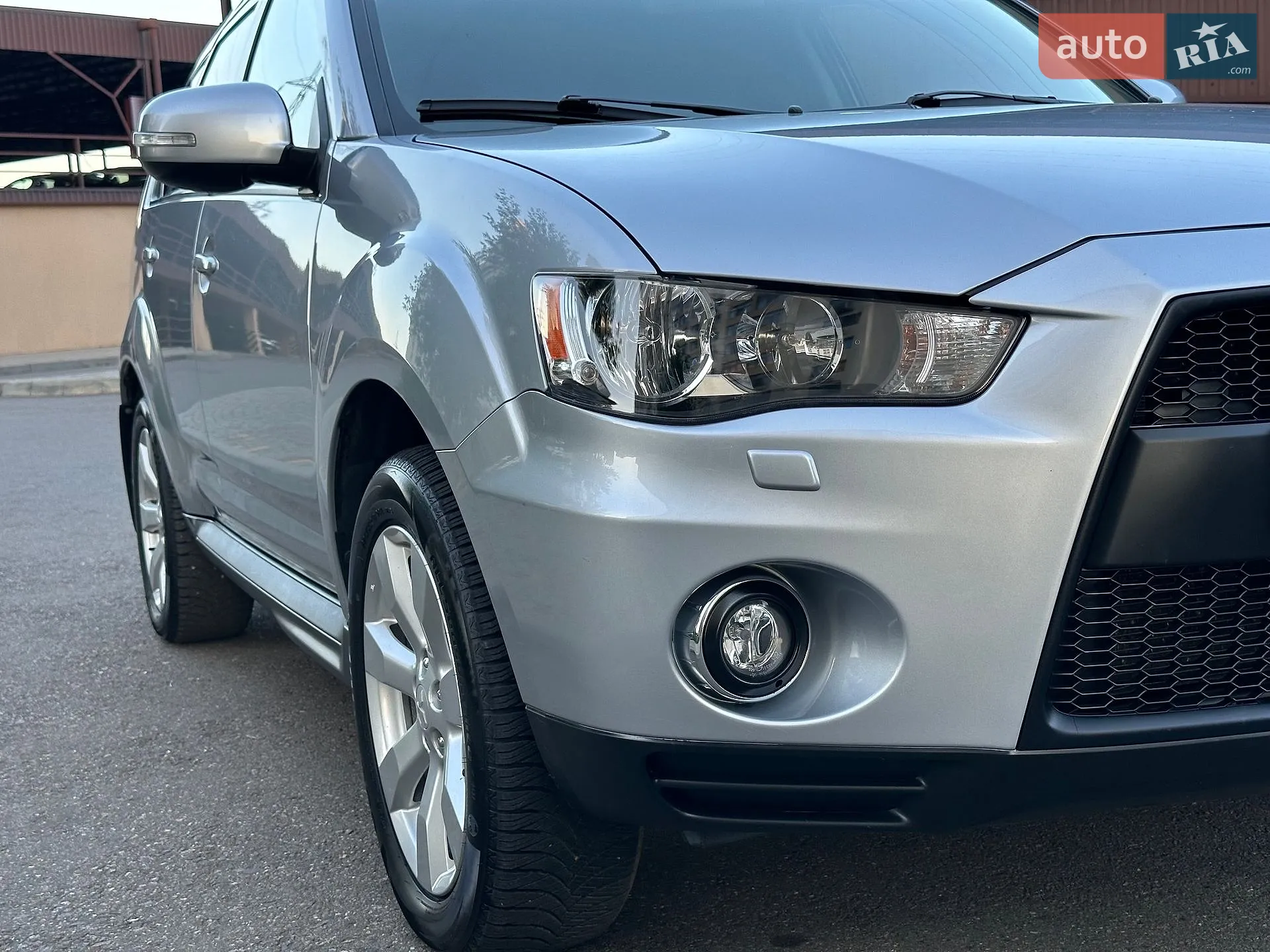 2010 Mitsubishi Outlander - мініатюра 20