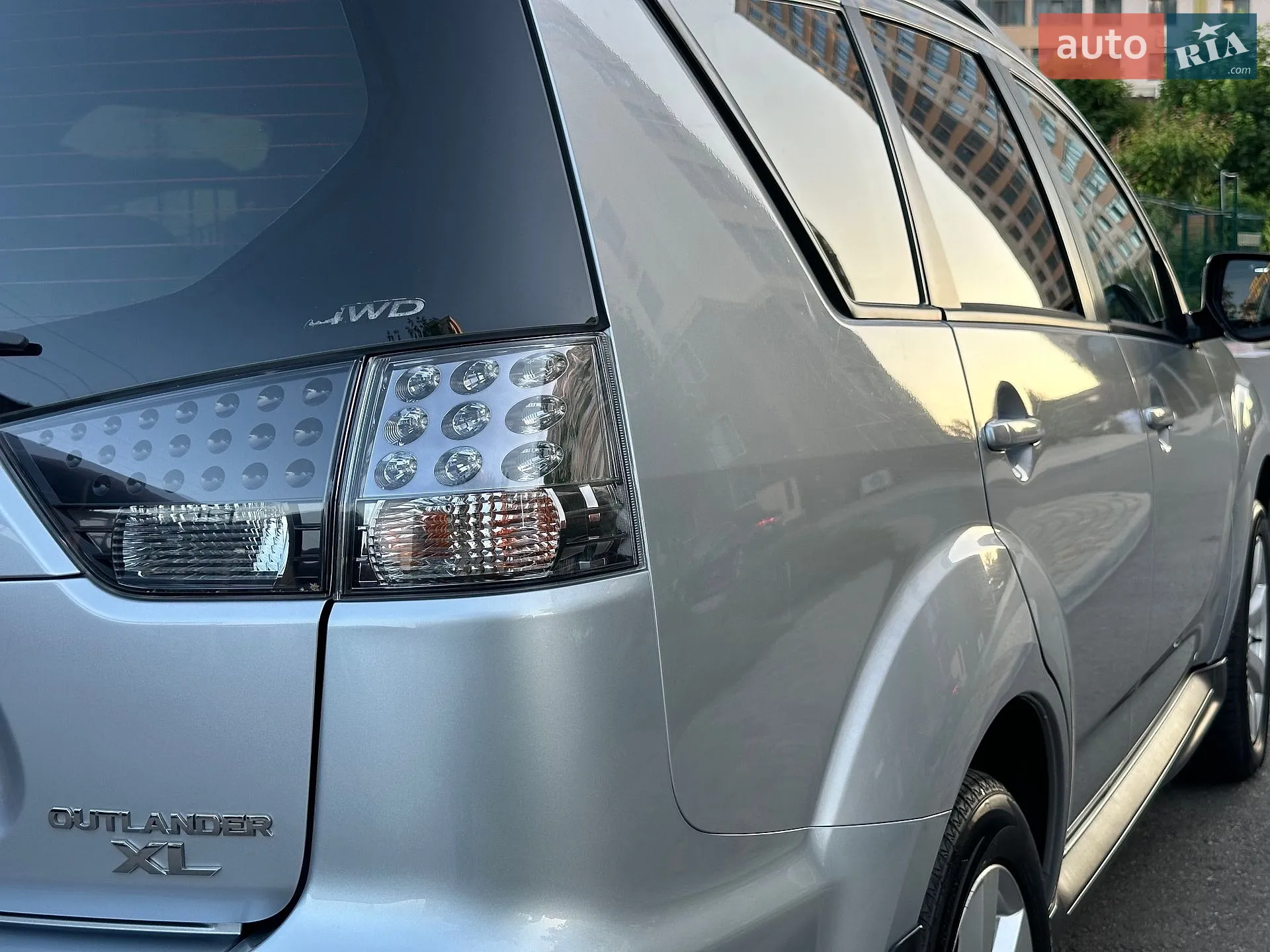 2010 Mitsubishi Outlander - мініатюра 25