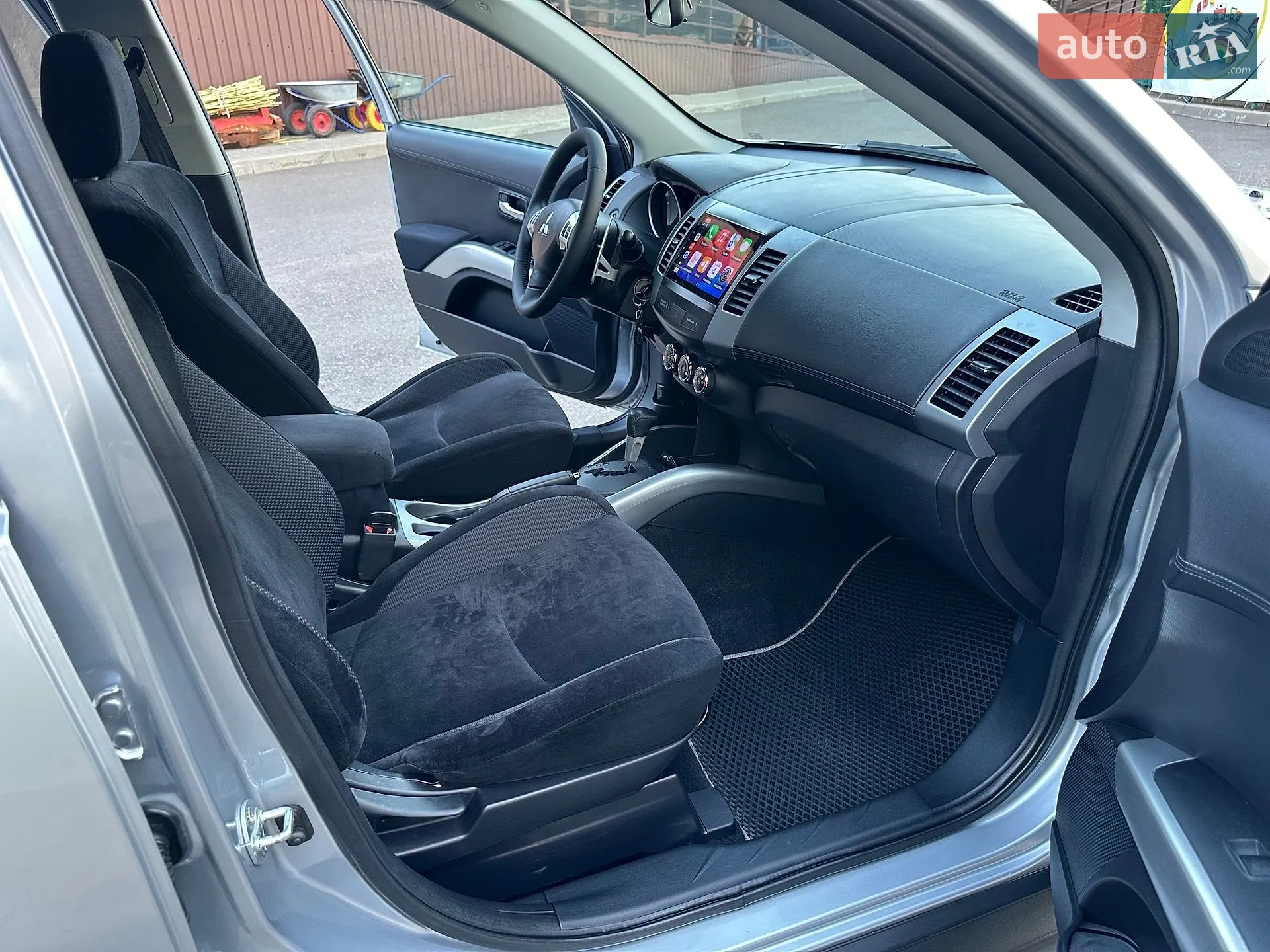 2010 Mitsubishi Outlander - мініатюра 41