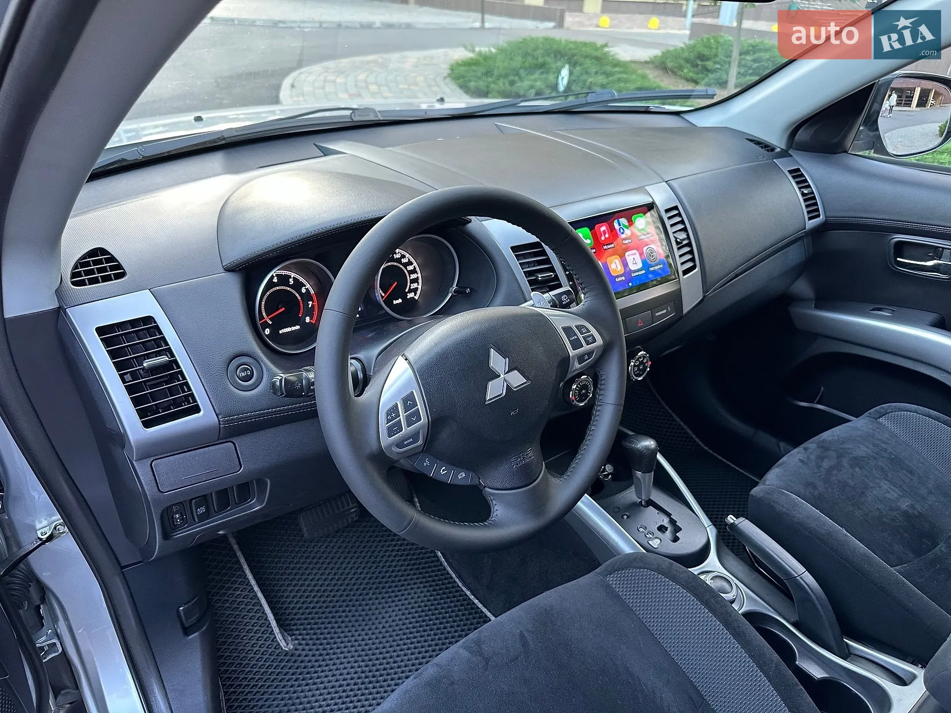 2010 Mitsubishi Outlander - мініатюра 51