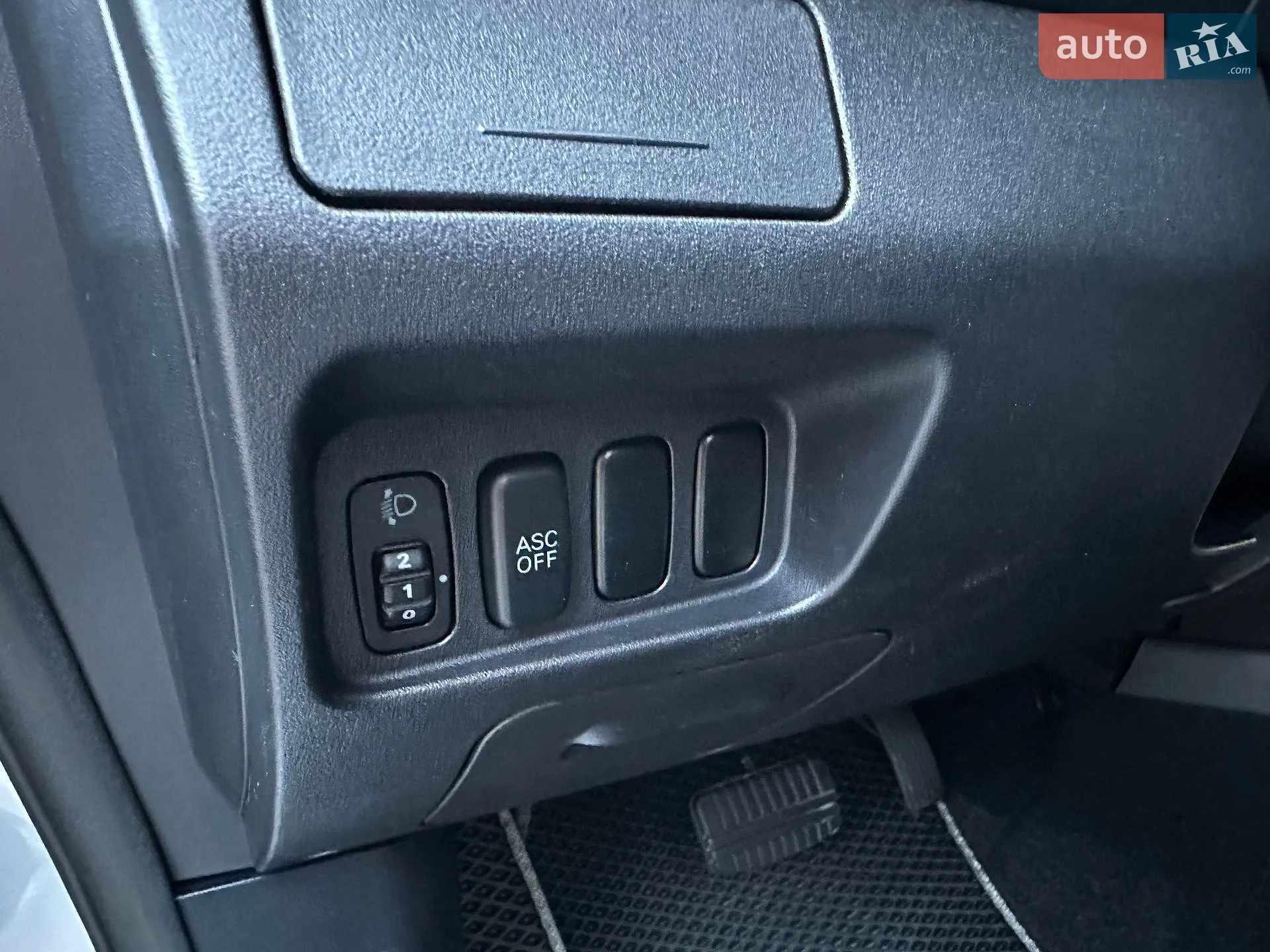 2010 Mitsubishi Outlander - мініатюра 55
