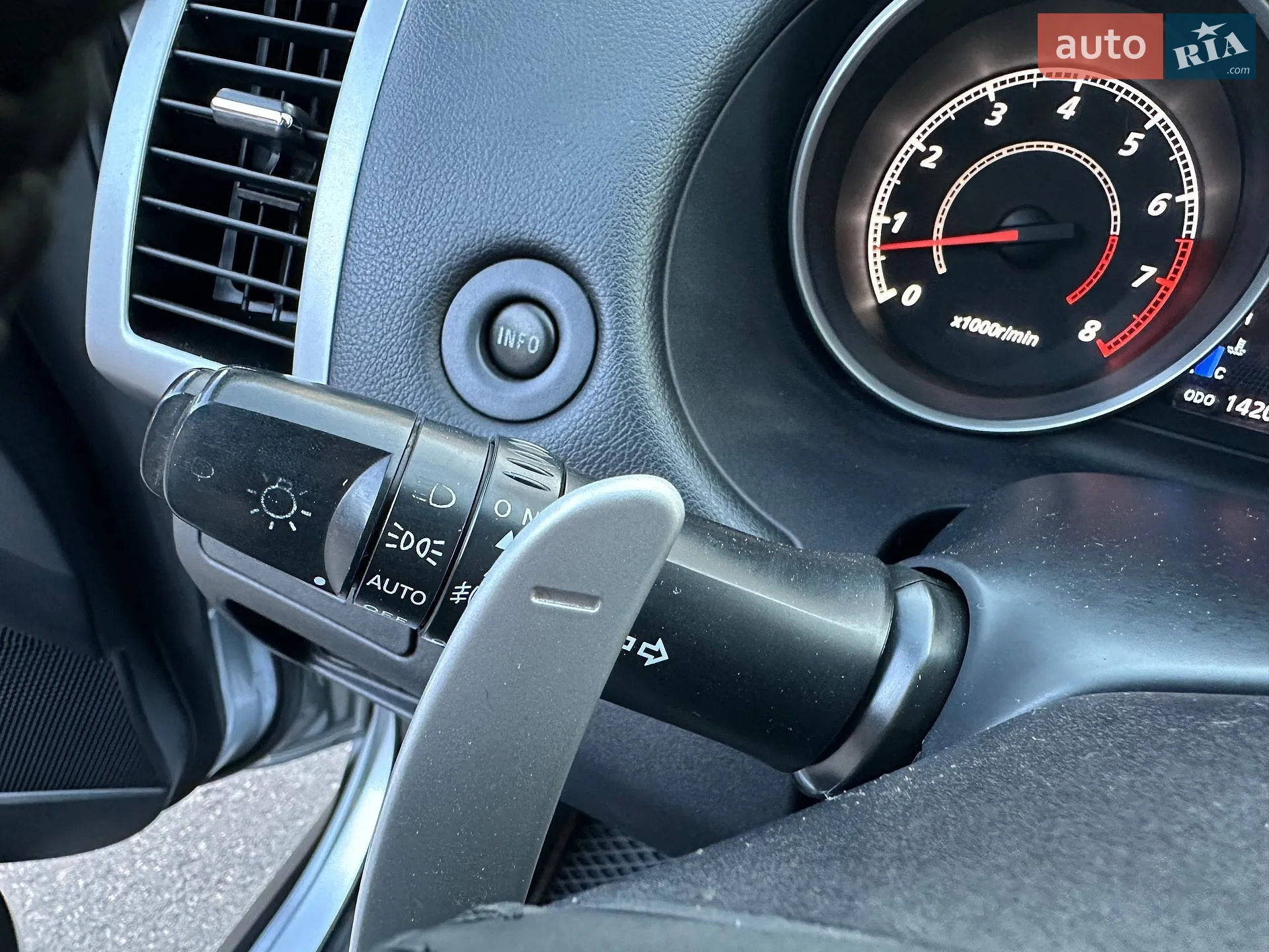 2010 Mitsubishi Outlander - мініатюра 61
