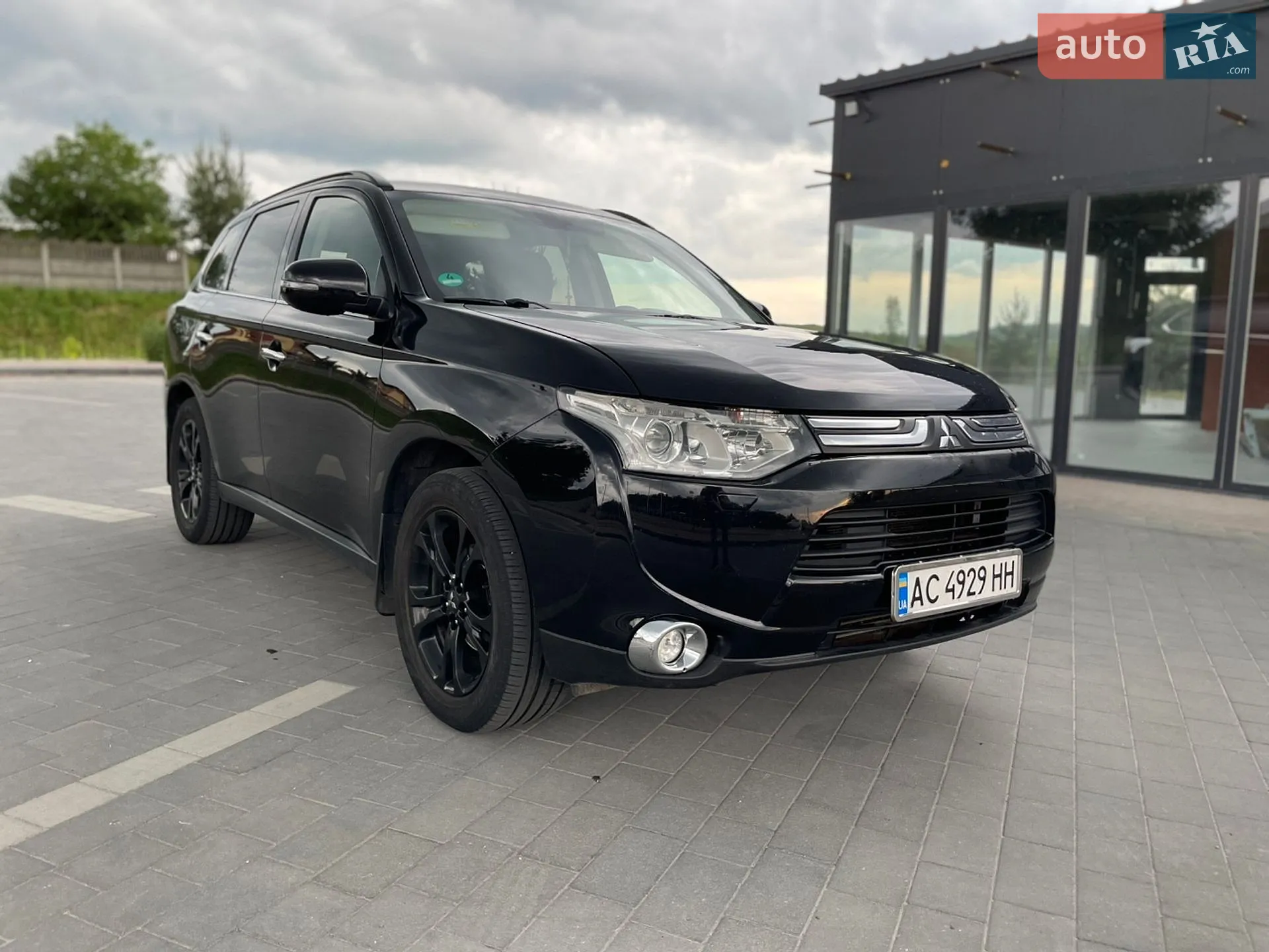 2013 Mitsubishi Outlander - мініатюра 11