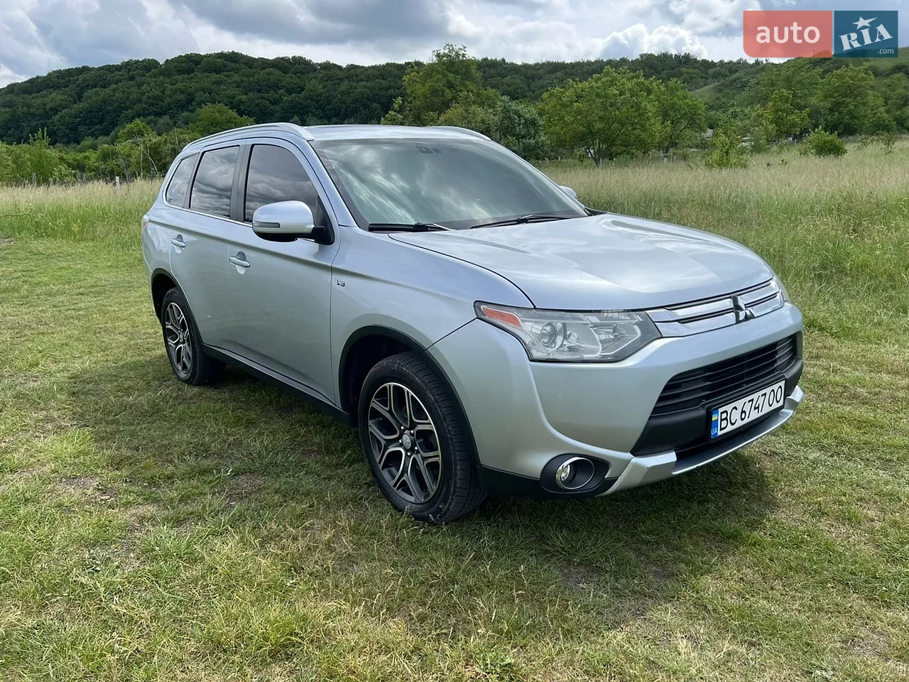 2013 Mitsubishi Outlander - мініатюра 12