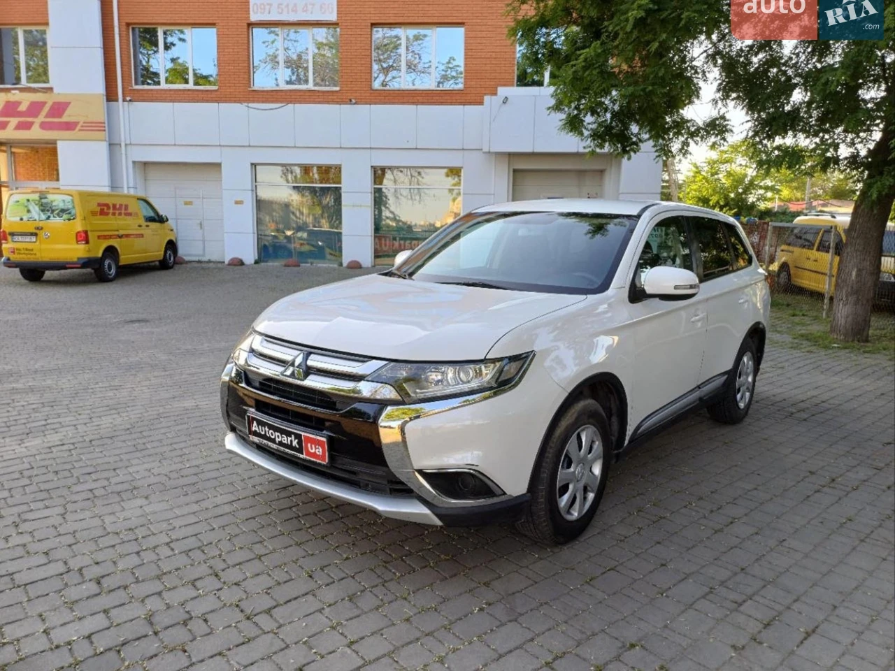 2016 Mitsubishi Outlander - мініатюра 27