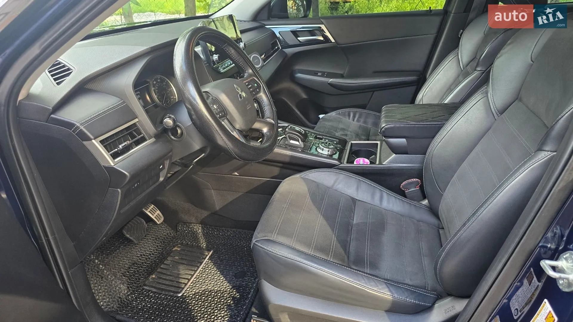 2022 Mitsubishi Outlander - мініатюра 9