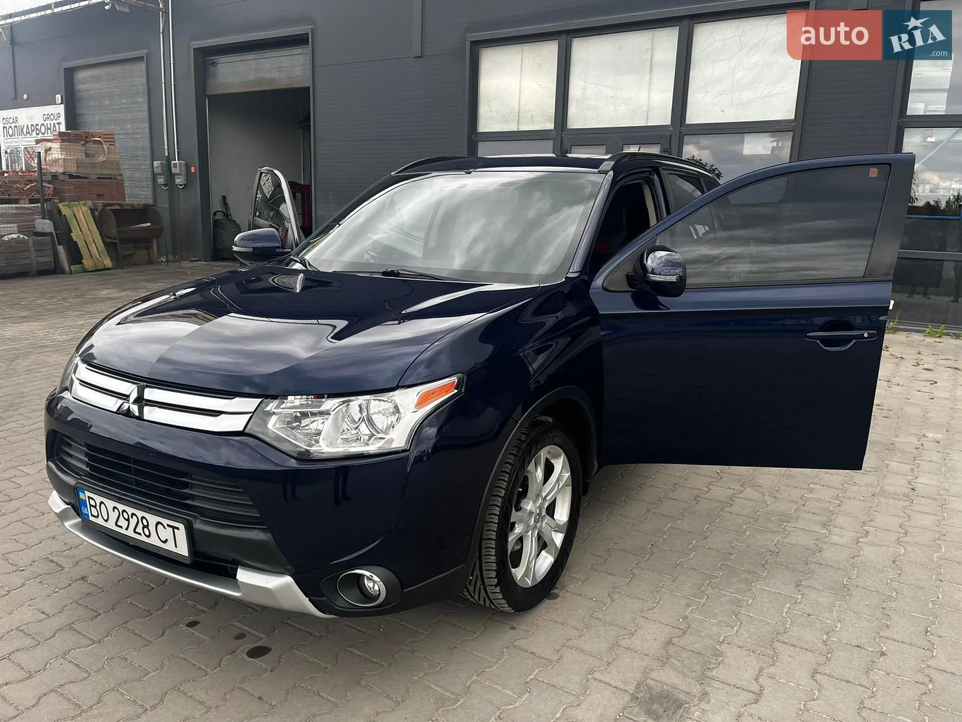 2014 Mitsubishi Outlander - мініатюра 19