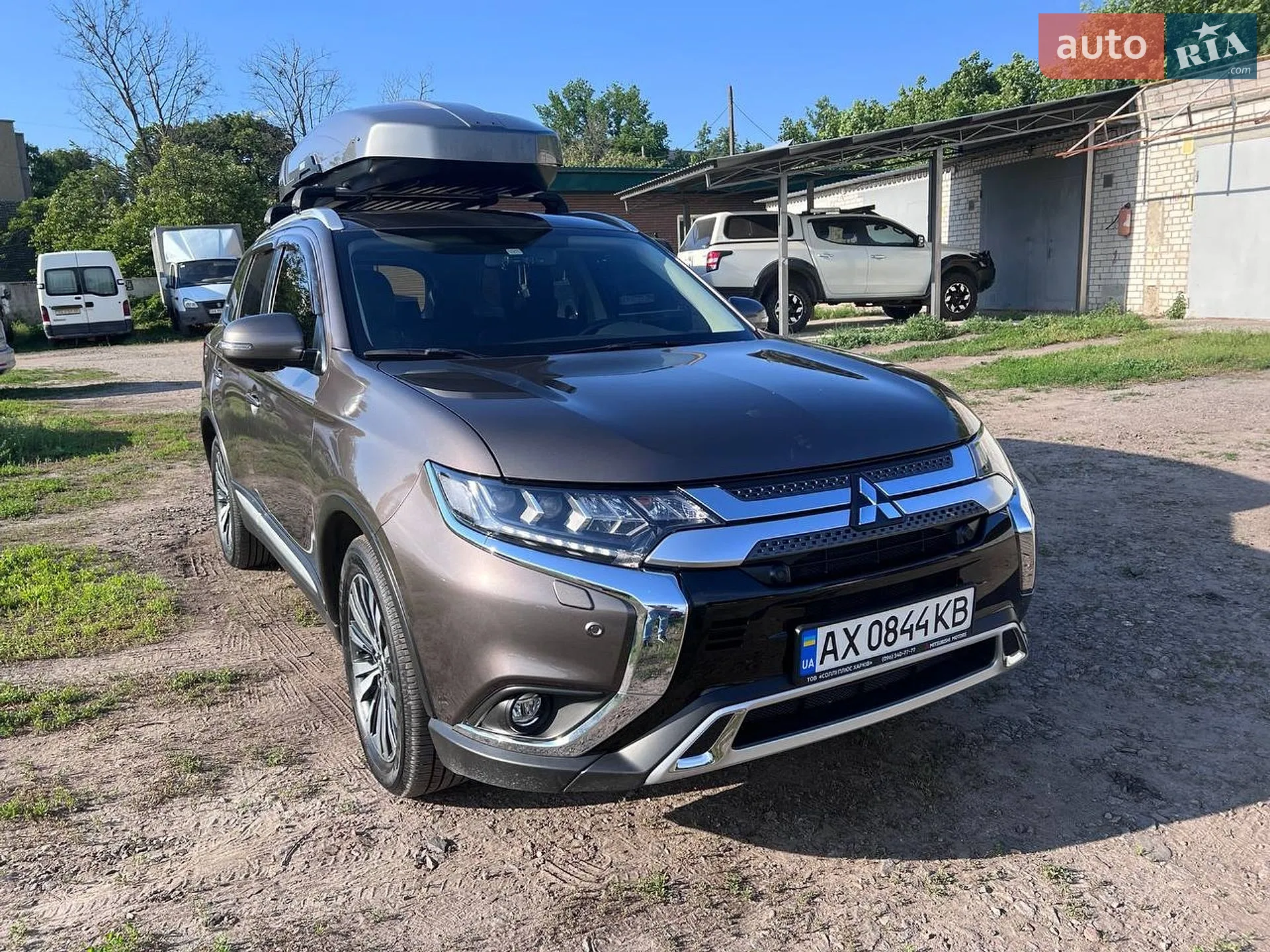 2021 Mitsubishi Outlander - мініатюра 3