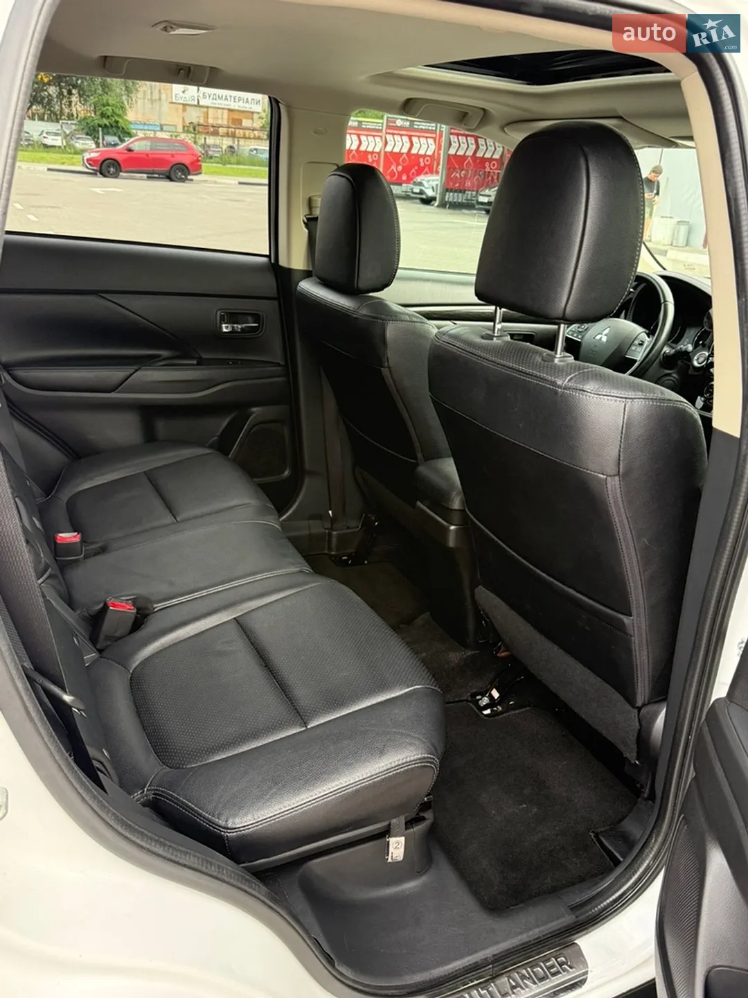 2017 Mitsubishi Outlander - мініатюра 20