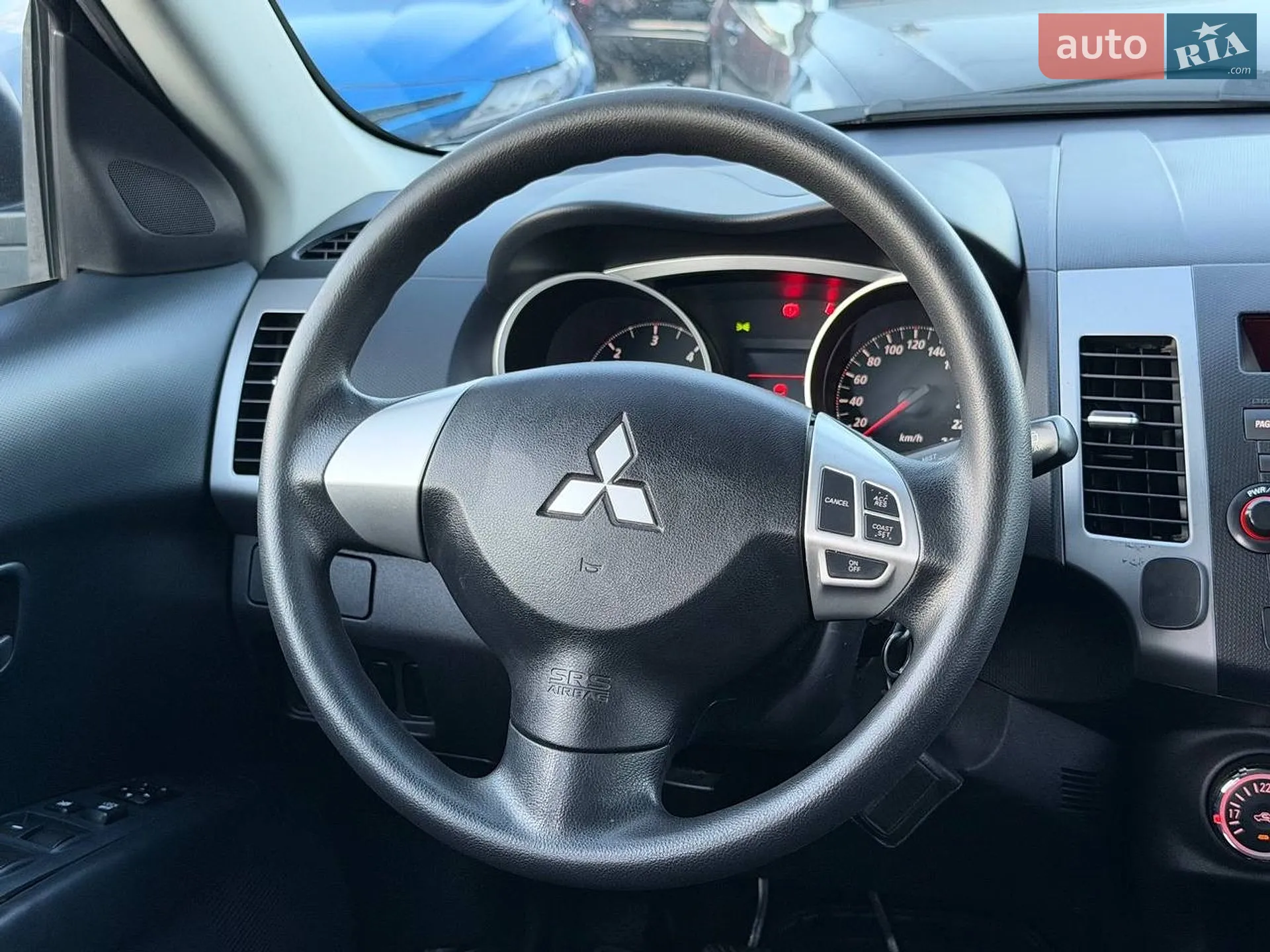 2011 Mitsubishi Outlander - мініатюра 27