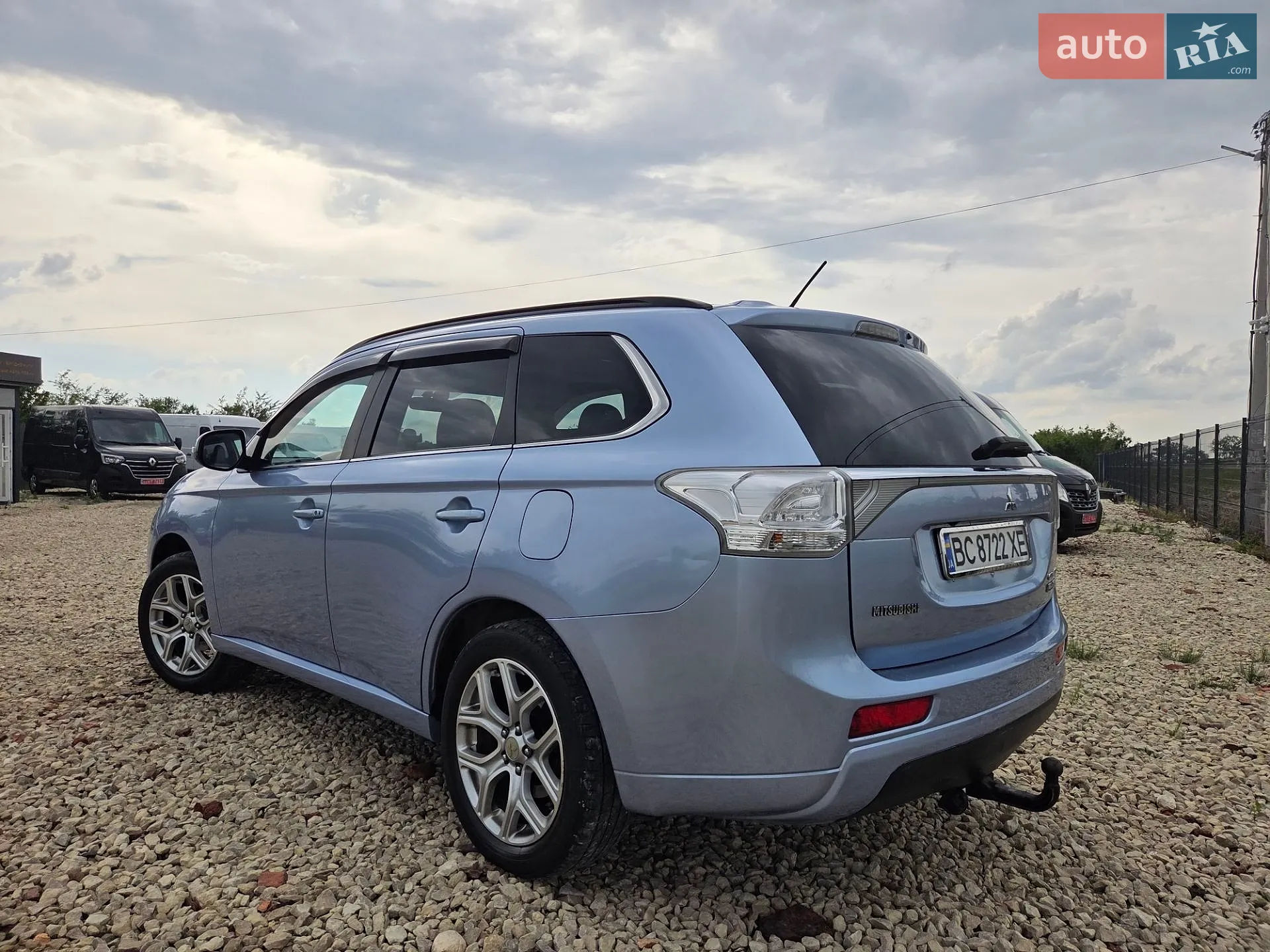 2013 Mitsubishi Outlander - мініатюра 11