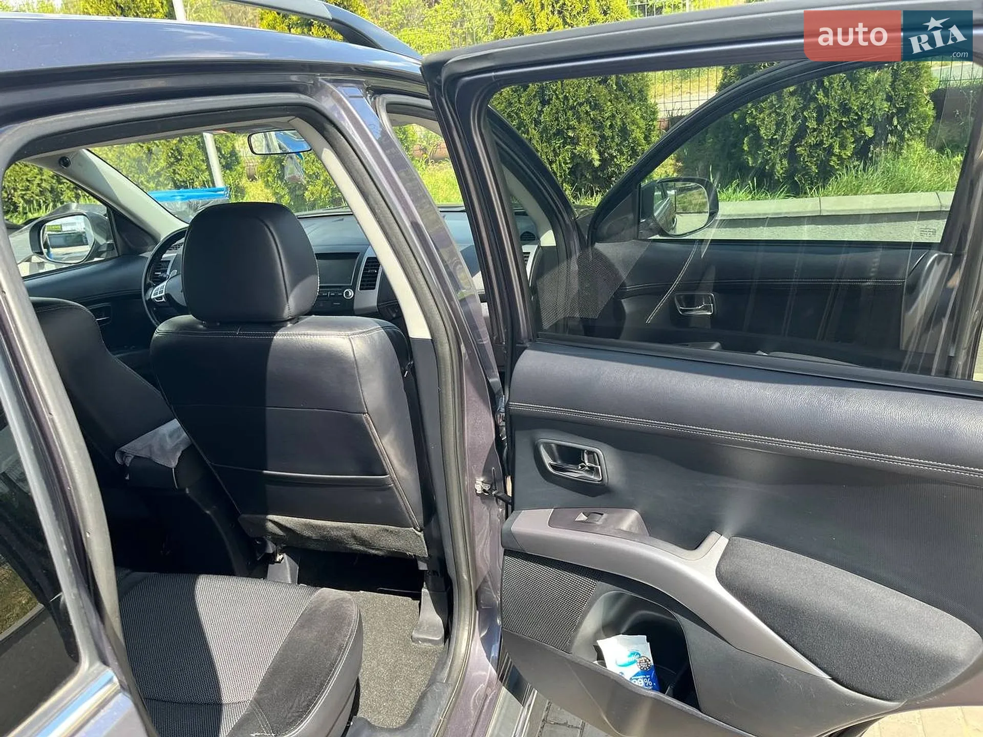 2012 Mitsubishi Outlander - мініатюра 18