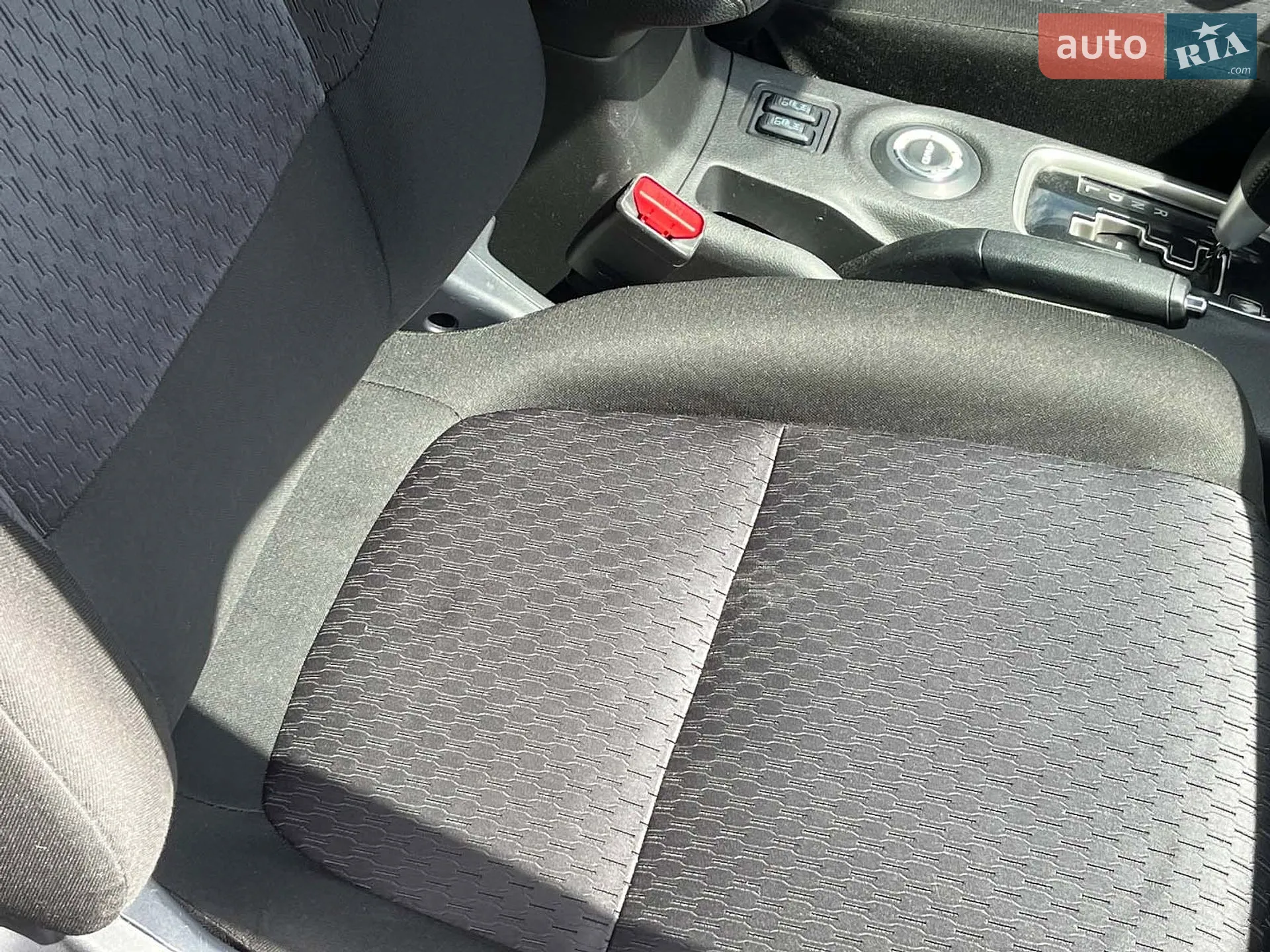 2012 Mitsubishi Outlander - мініатюра 21