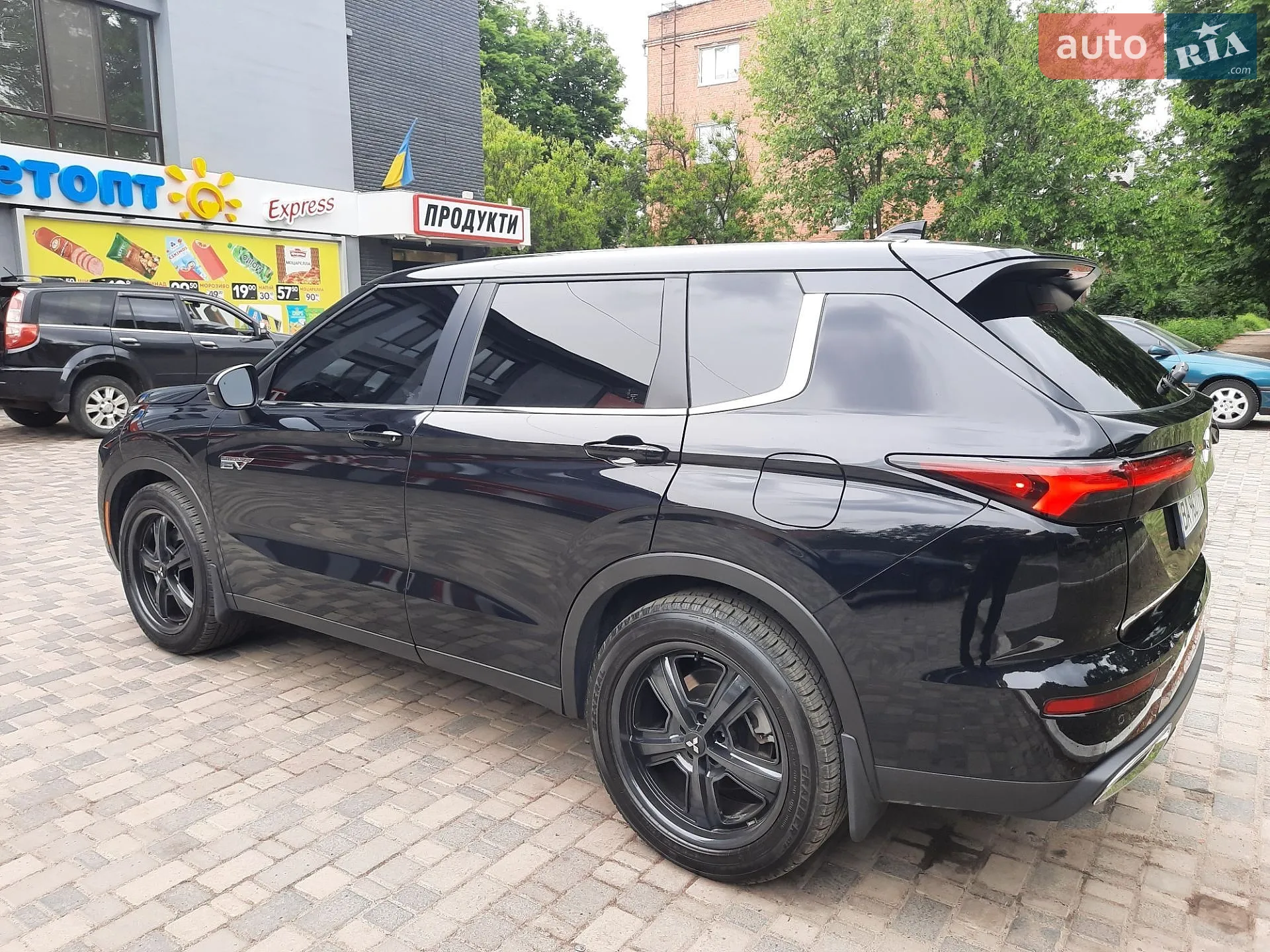 2024 Mitsubishi Outlander - мініатюра 8