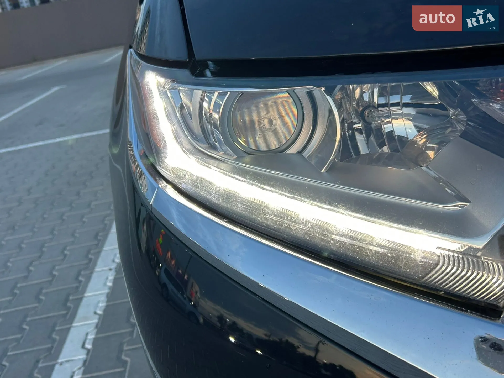 2017 Mitsubishi Outlander - мініатюра 41