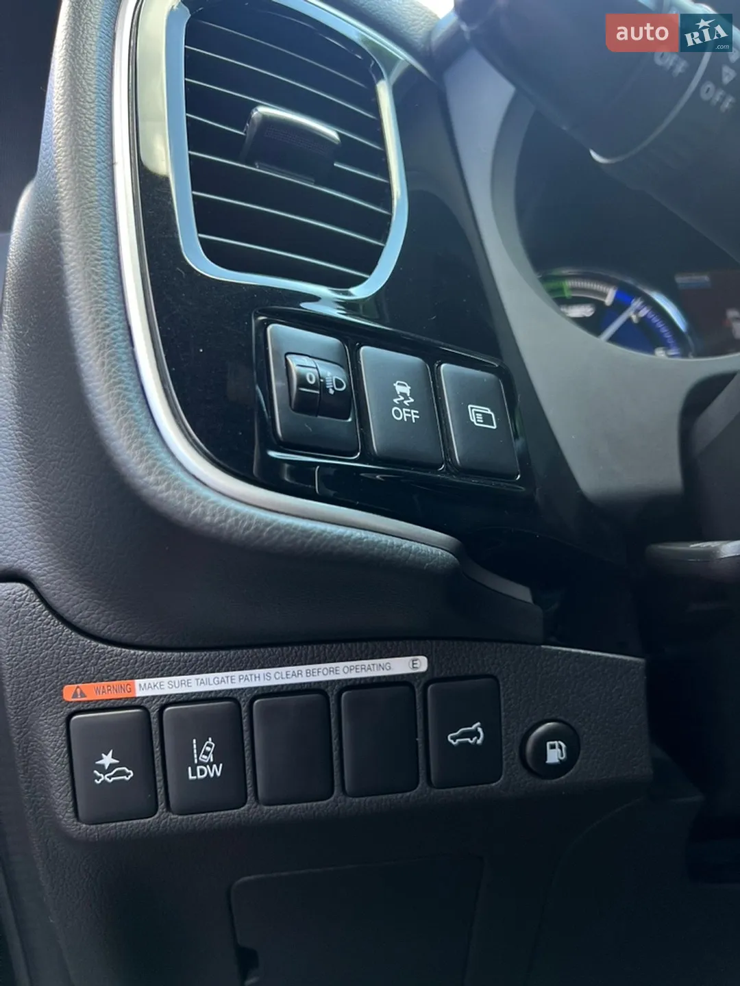 2021 Mitsubishi Outlander - мініатюра 23