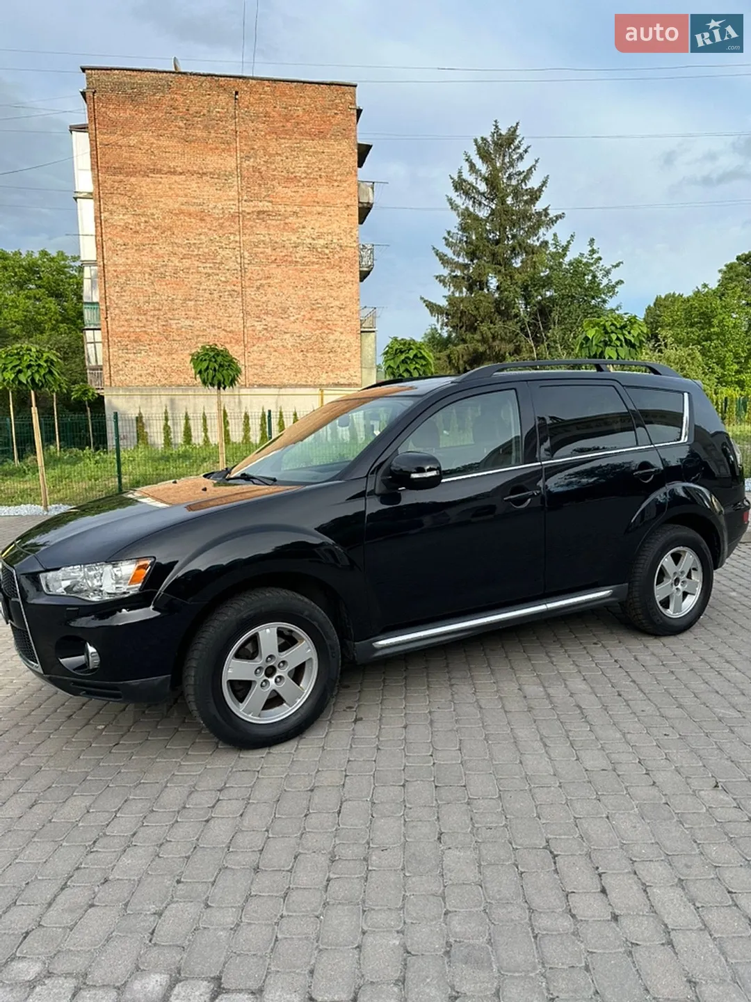 2011 Mitsubishi Outlander - мініатюра 8