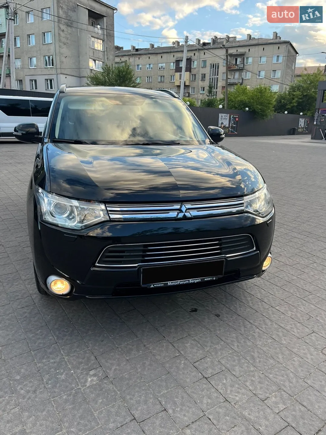 2014 Mitsubishi Outlander - мініатюра 15