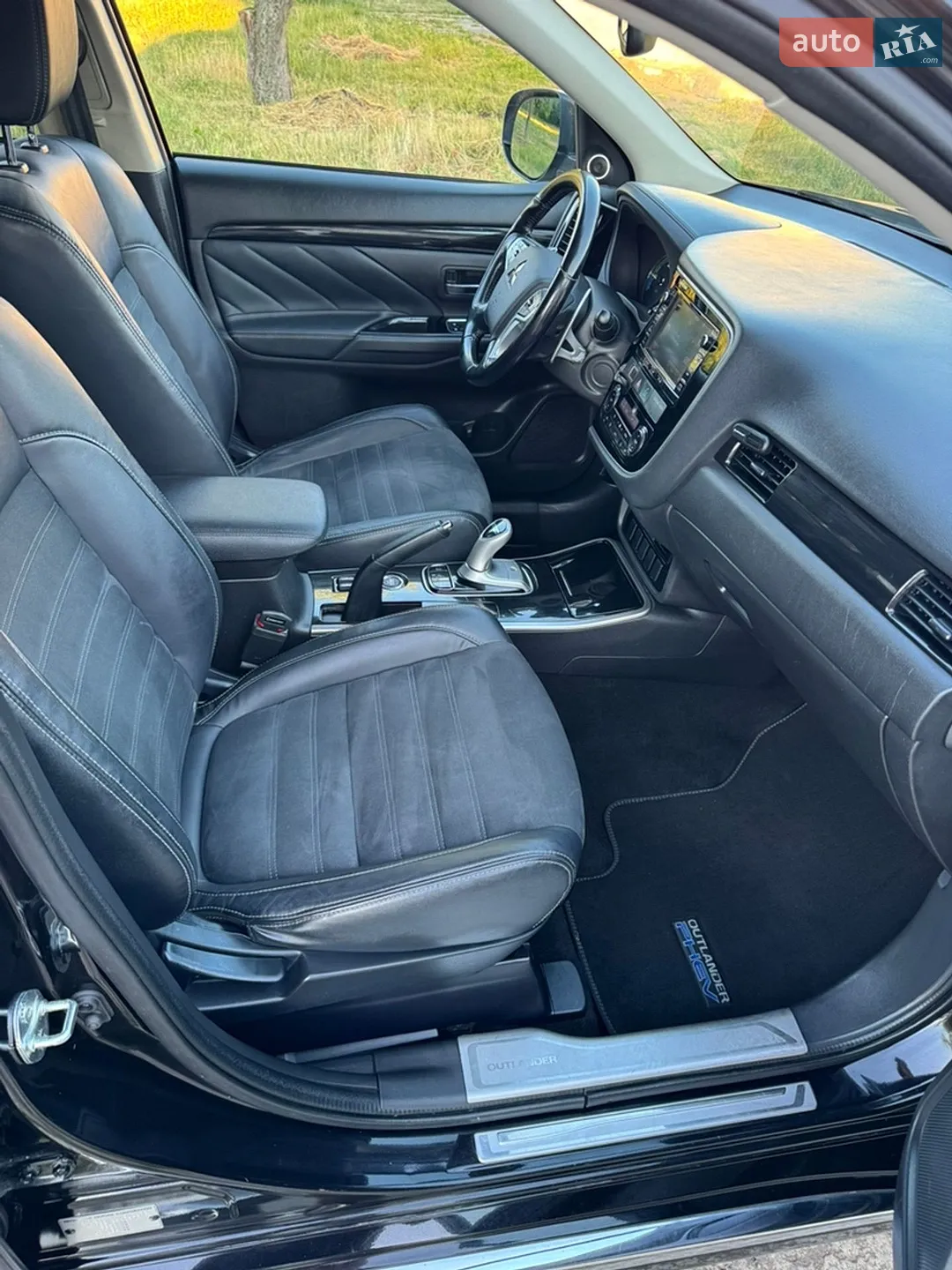 2016 Mitsubishi Outlander - мініатюра 58