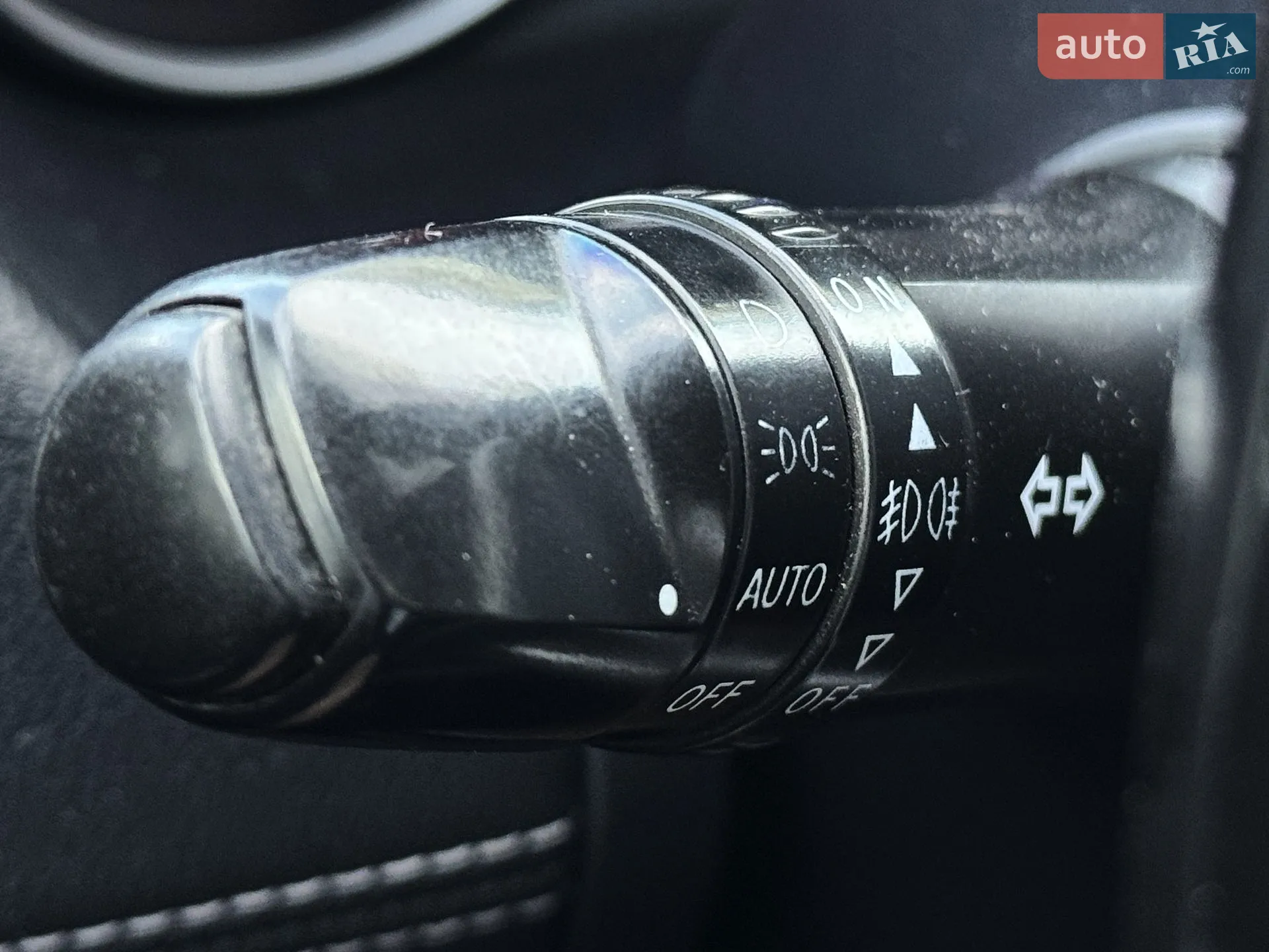 2010 Mitsubishi Outlander - мініатюра 21
