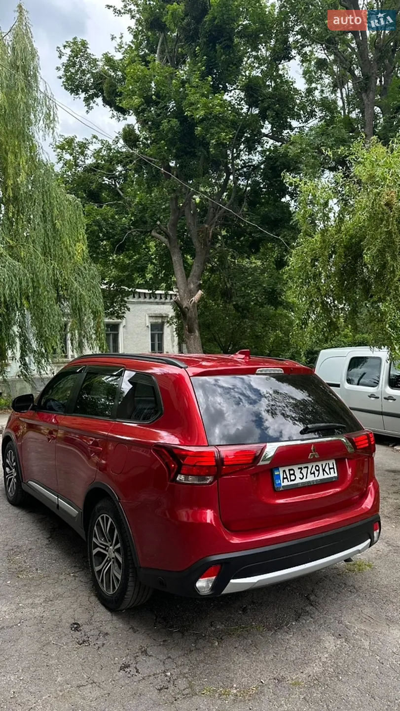2018 Mitsubishi Outlander - мініатюра 6