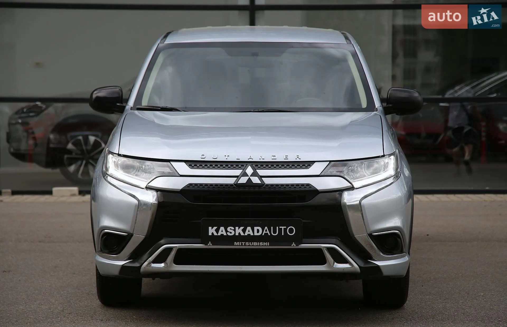 2017 Mitsubishi Outlander - мініатюра 2