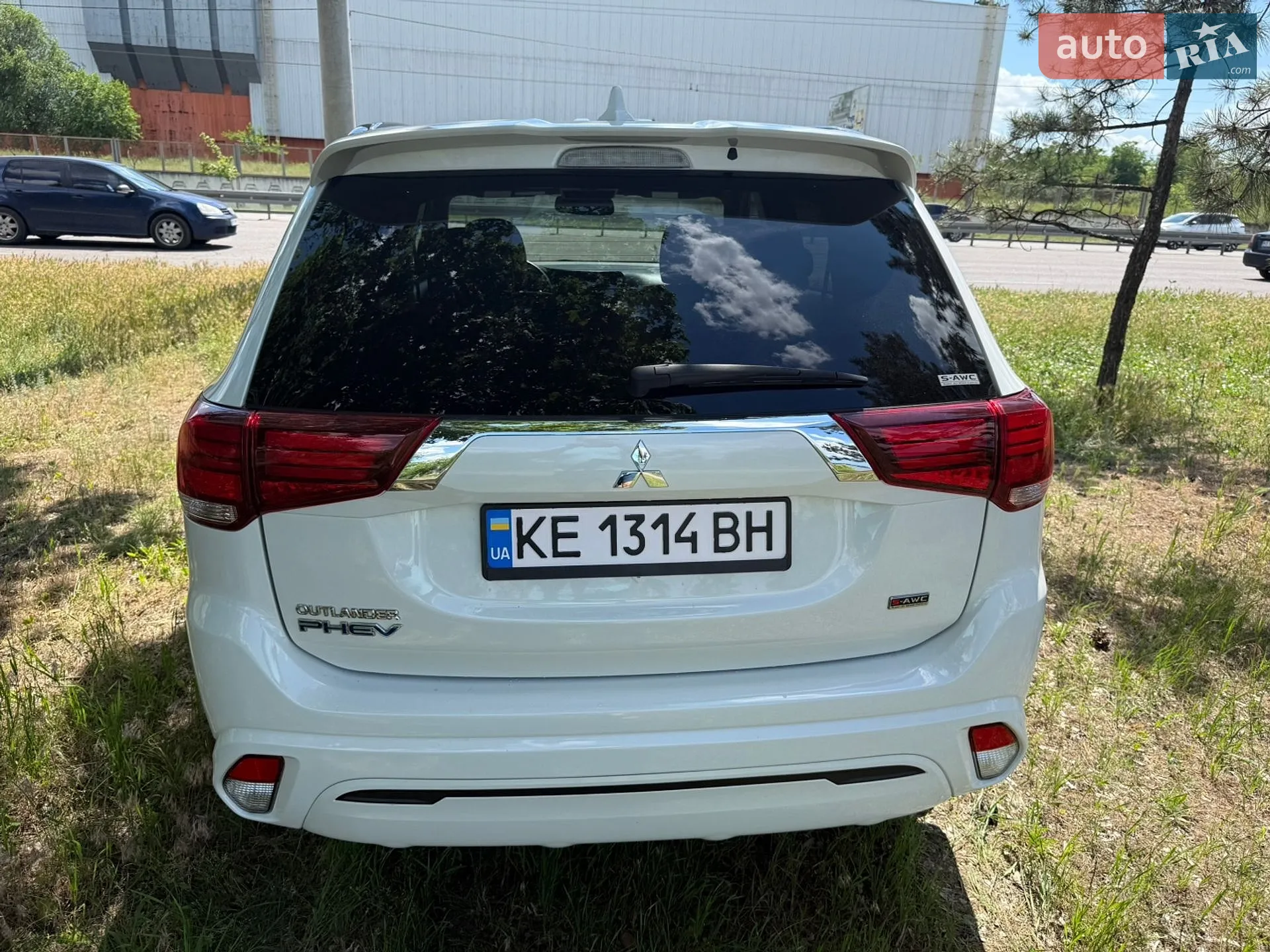2022 Mitsubishi Outlander - мініатюра 4