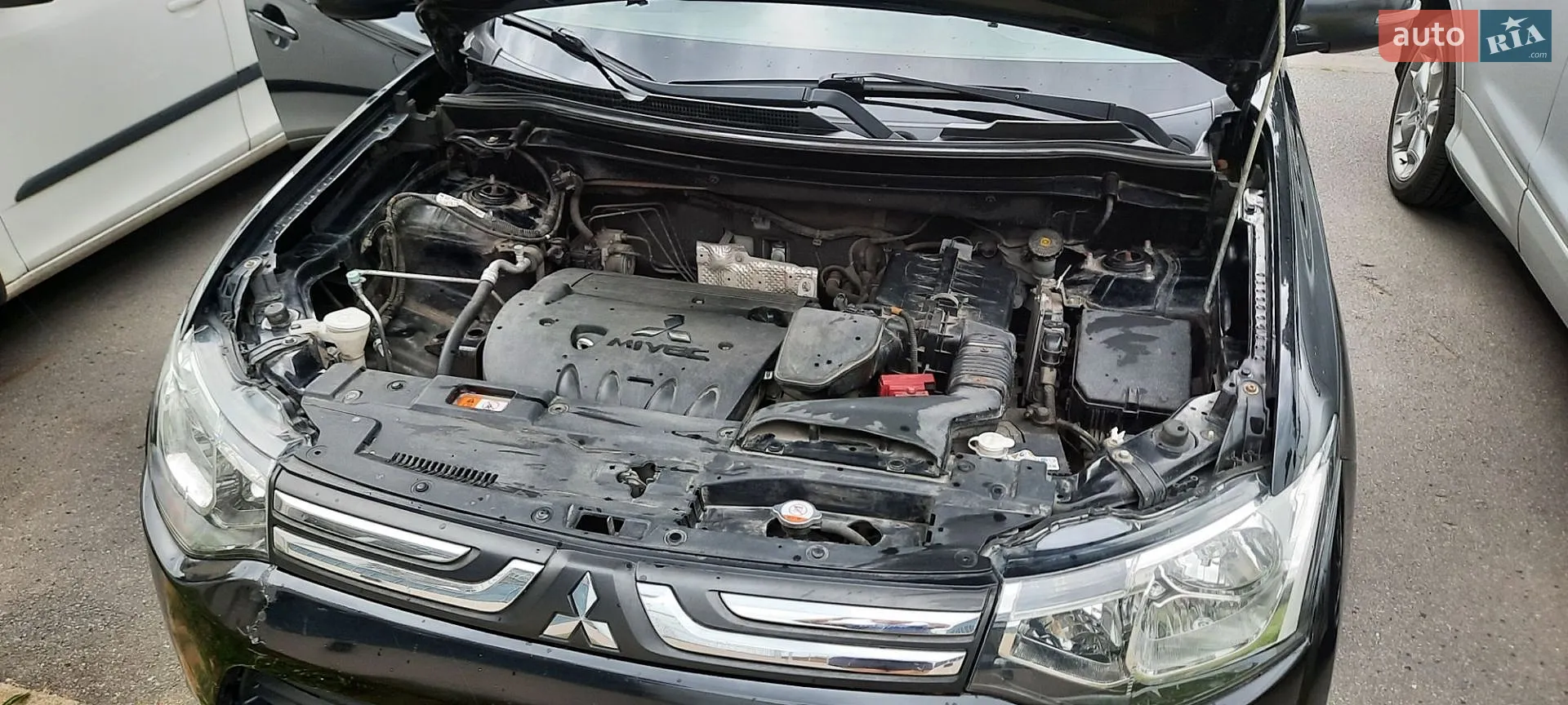 2013 Mitsubishi Outlander - мініатюра 19