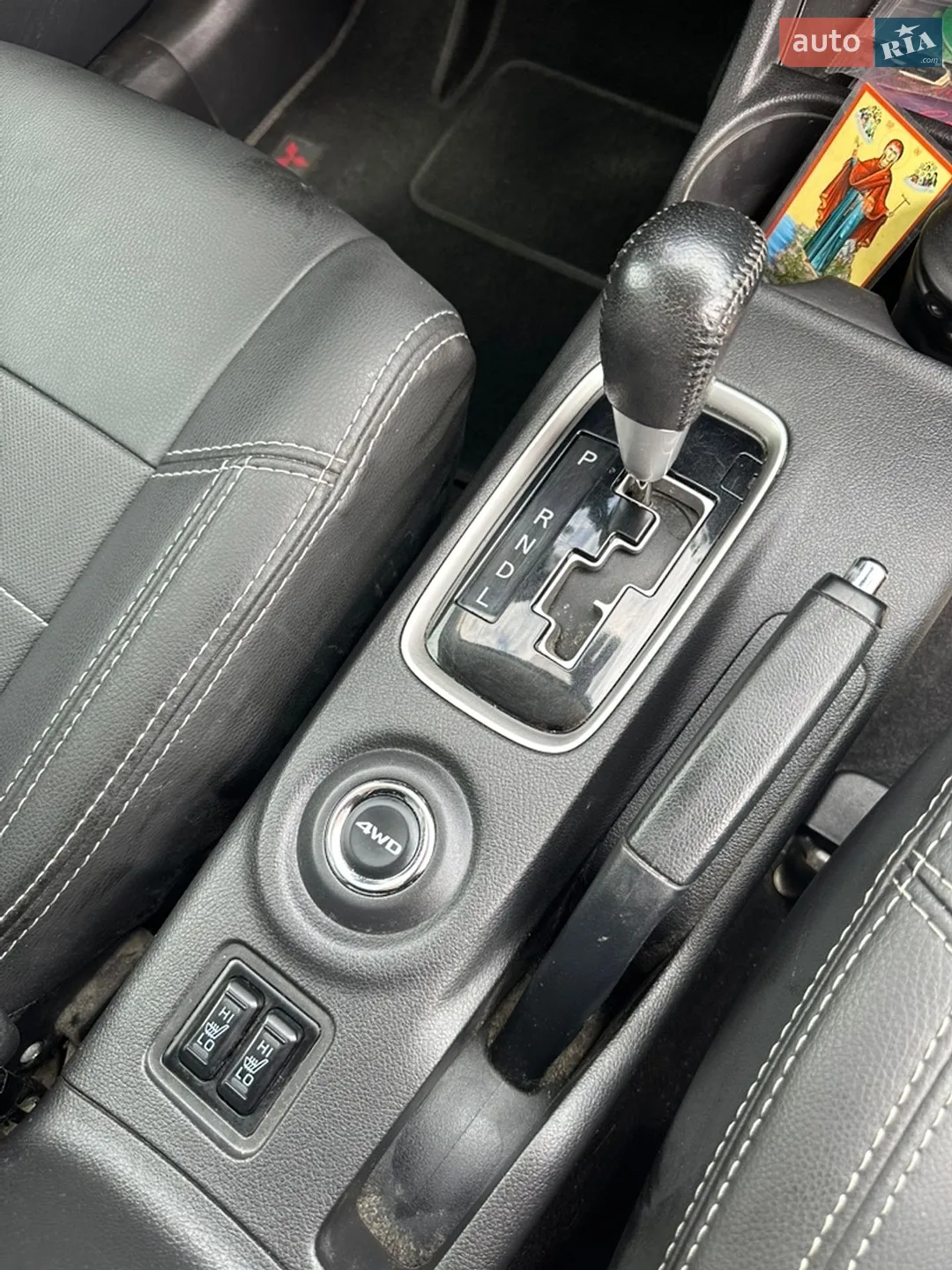 2013 Mitsubishi Outlander - мініатюра 24