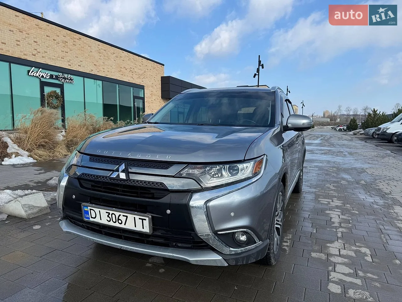 2017 Mitsubishi Outlander - мініатюра 29