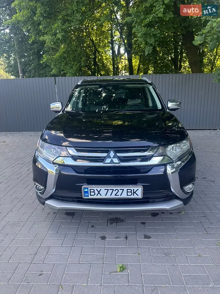 2017 Mitsubishi Outlander - мініатюра 25