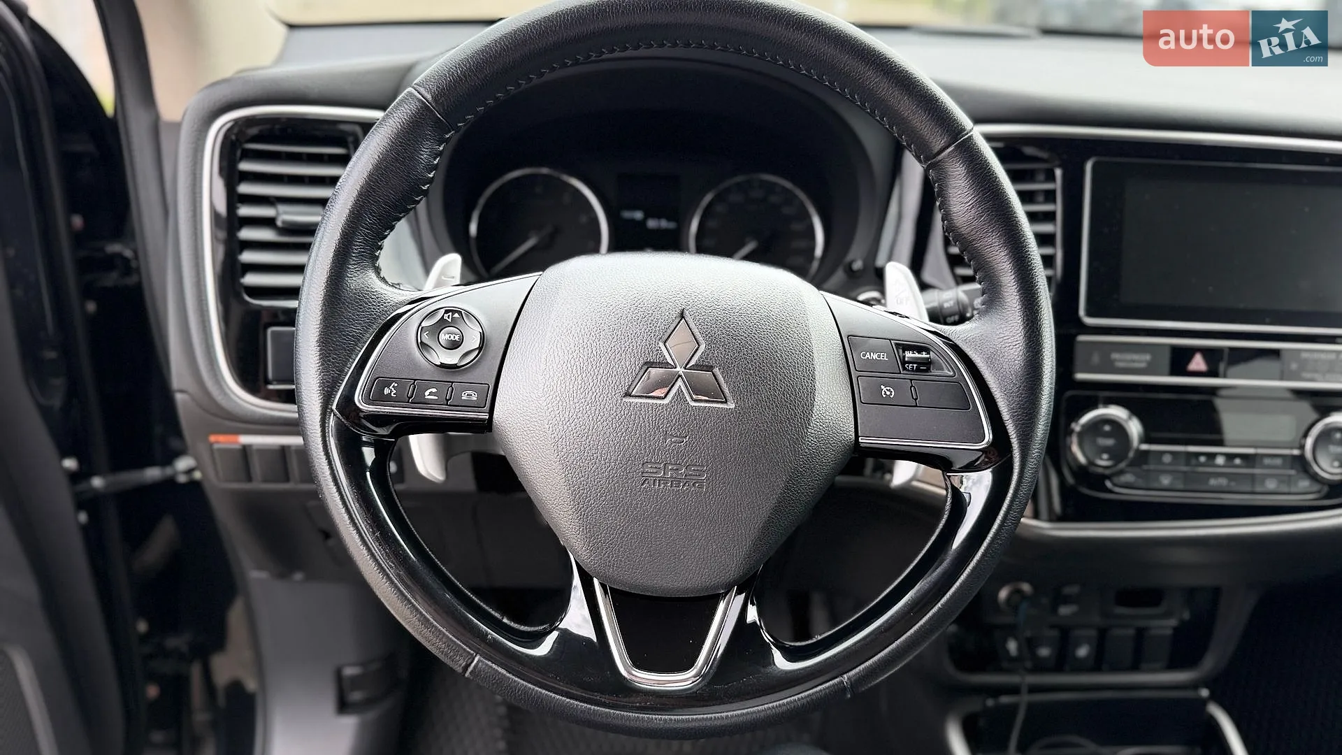 2018 Mitsubishi Outlander - мініатюра 24