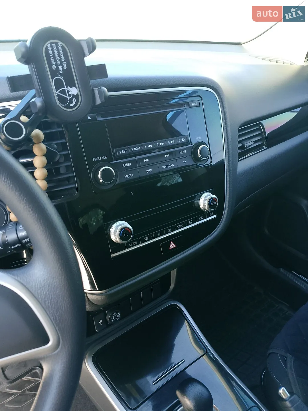 2021 Mitsubishi Outlander - мініатюра 11