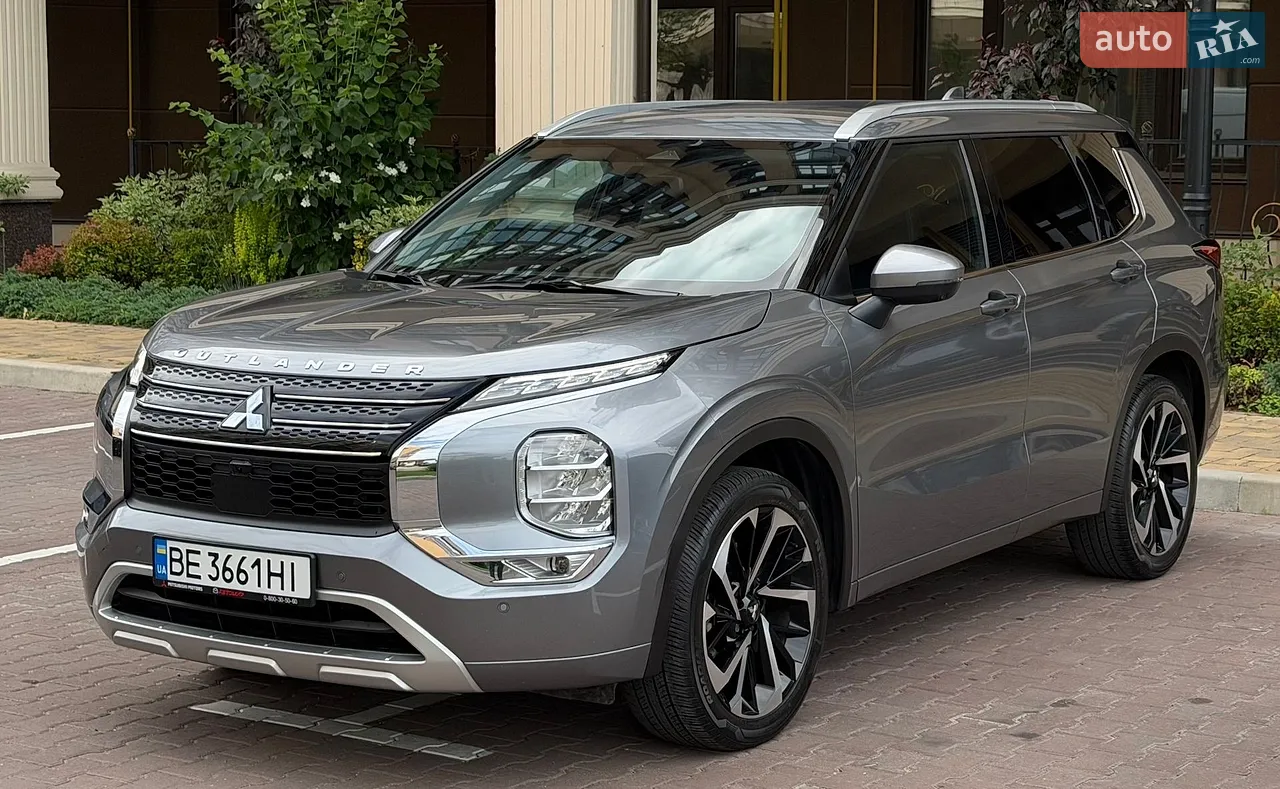 2023 Mitsubishi Outlander - мініатюра 33