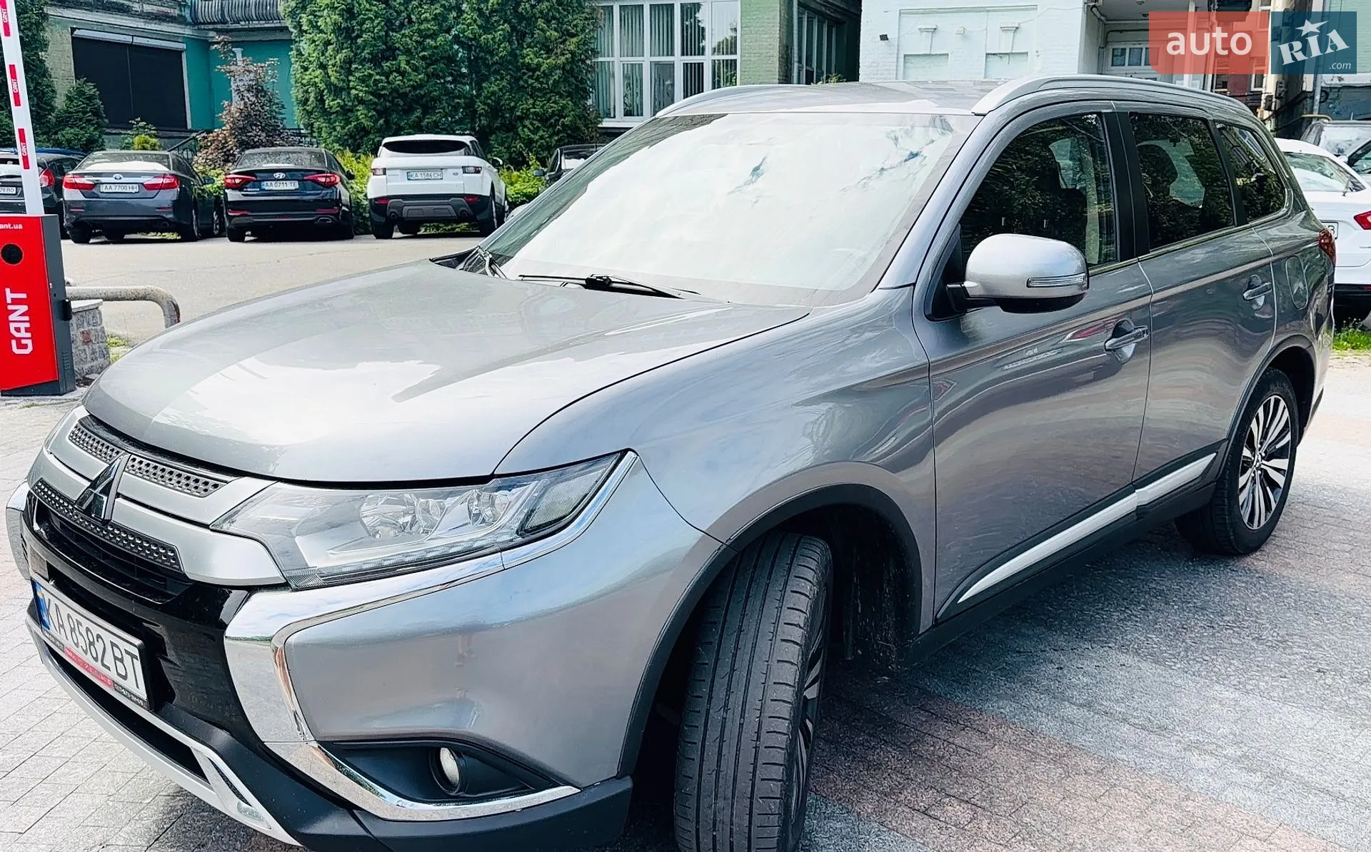 2018 Mitsubishi Outlander - мініатюра 2