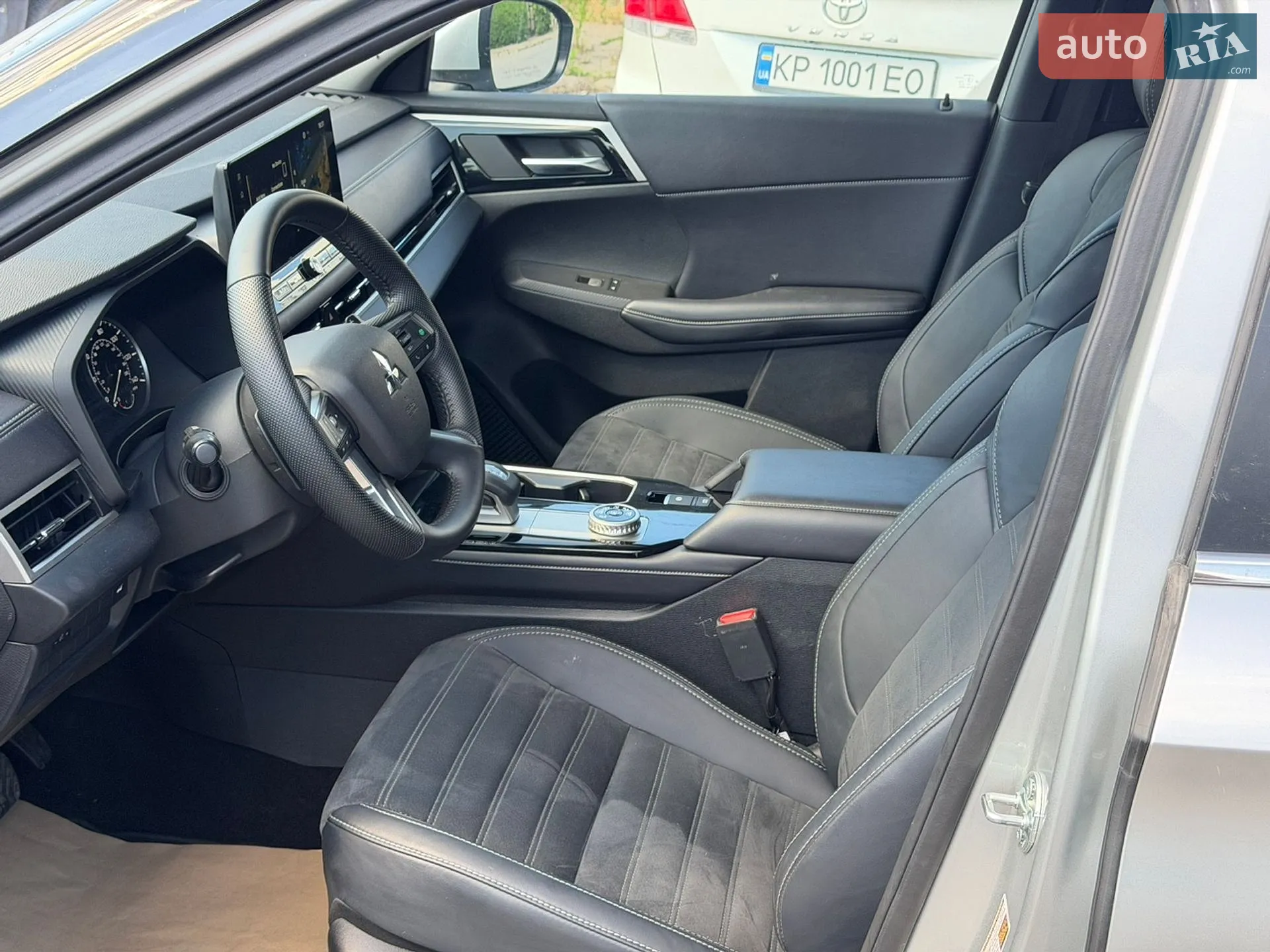 2025 Mitsubishi Outlander - мініатюра 7