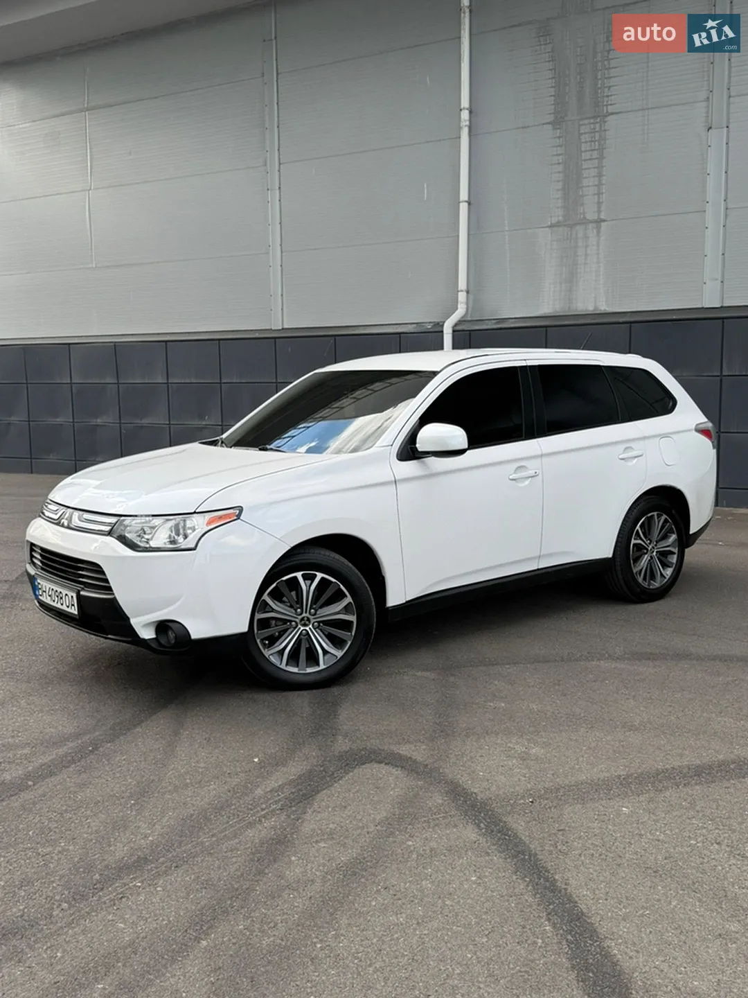 2013 Mitsubishi Outlander - мініатюра 3