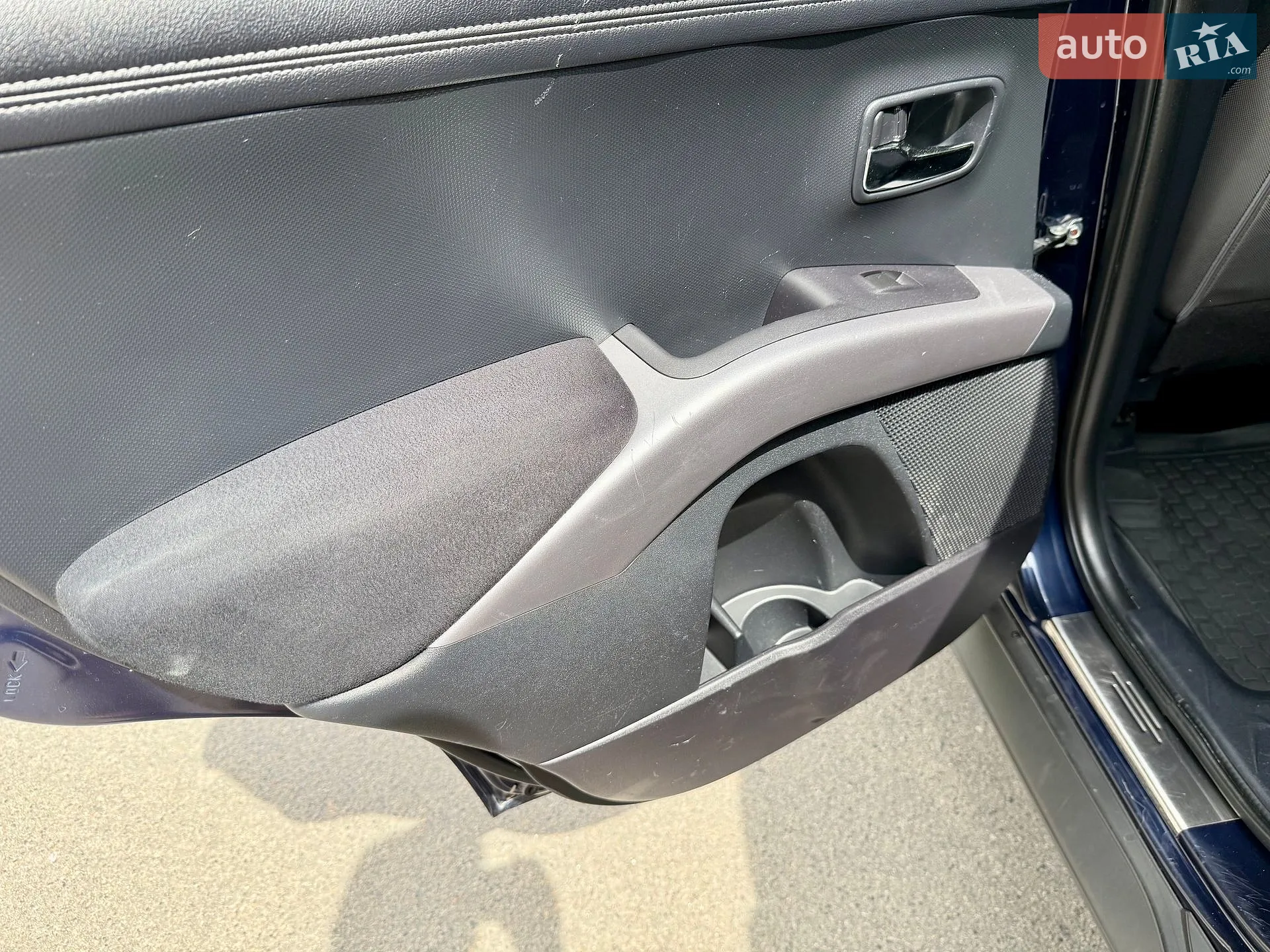 2012 Mitsubishi Outlander - мініатюра 42