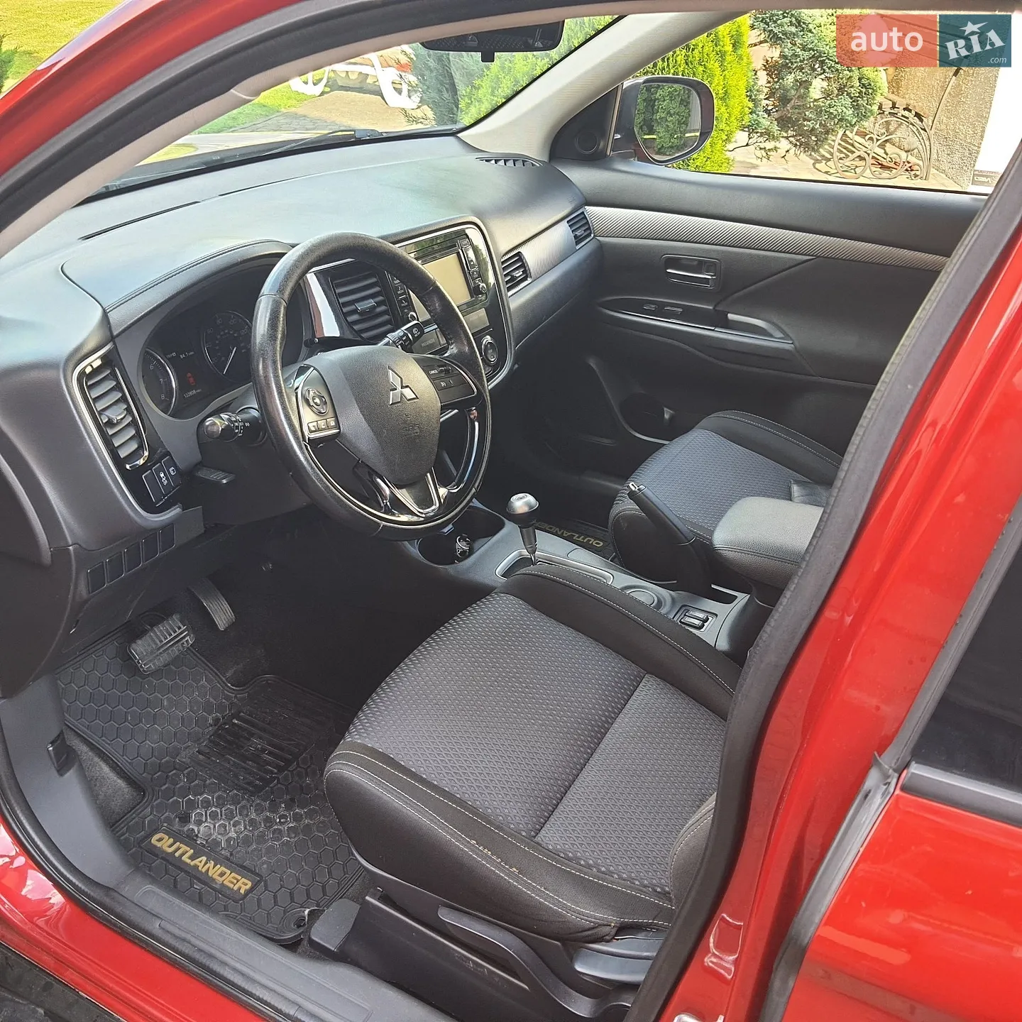 2015 Mitsubishi Outlander - мініатюра 10