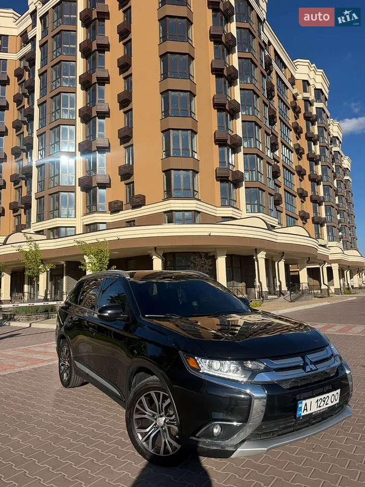 2018 Mitsubishi Outlander - мініатюра 10