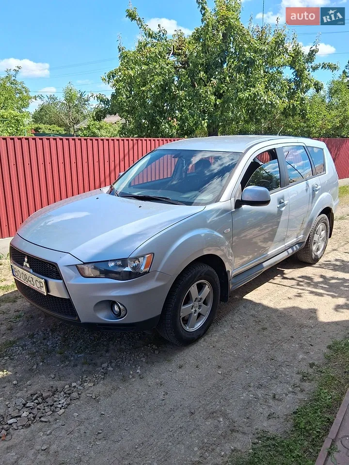2011 Mitsubishi Outlander - мініатюра 35
