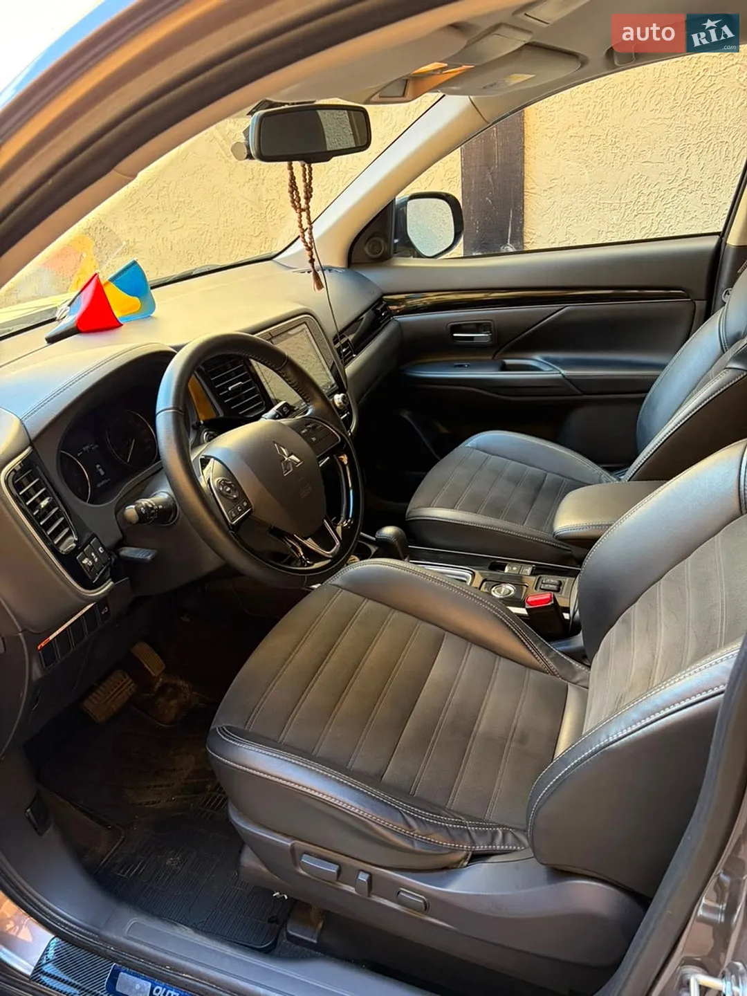 2021 Mitsubishi Outlander - мініатюра 5