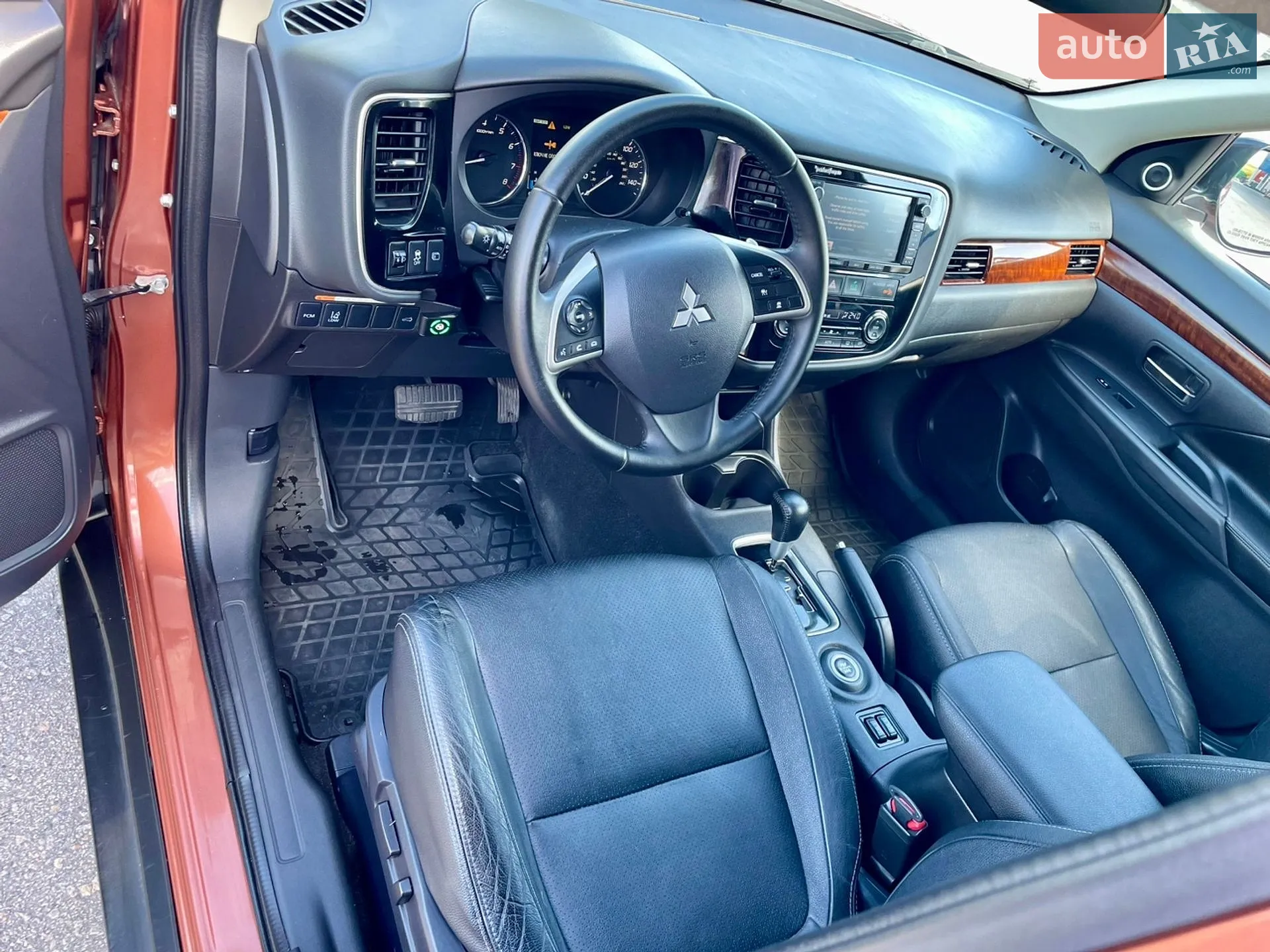 2015 Mitsubishi Outlander - мініатюра 12